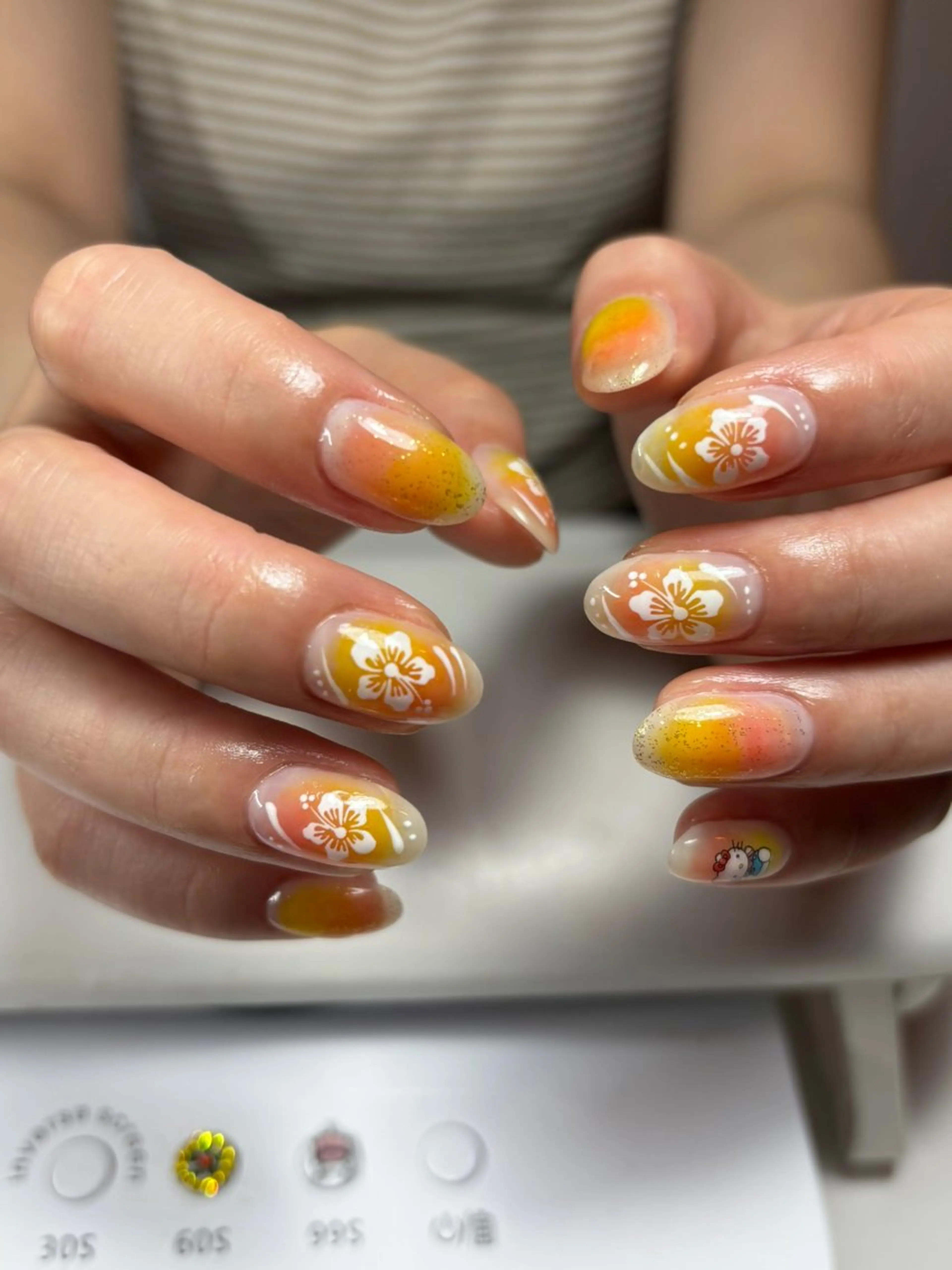 ネイル Nail&Eyelash epa 仙台駅前店所属・さとう のぞみのネイルデザイン