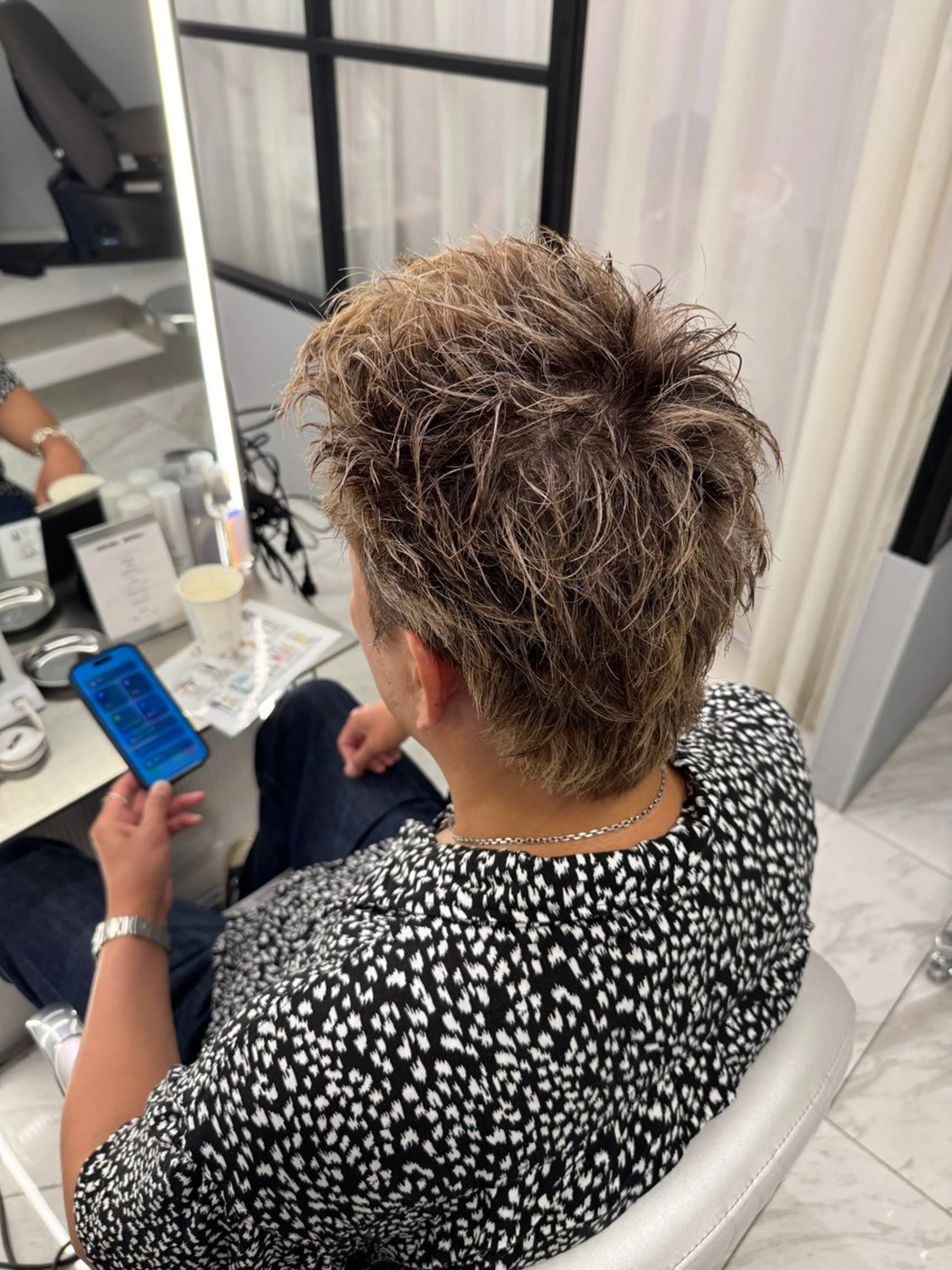 メンズ スパイキーショート カット ヘッドスパ 白髪ぼかしハイライト 🥇店長JUKIYAのヘアスタイル