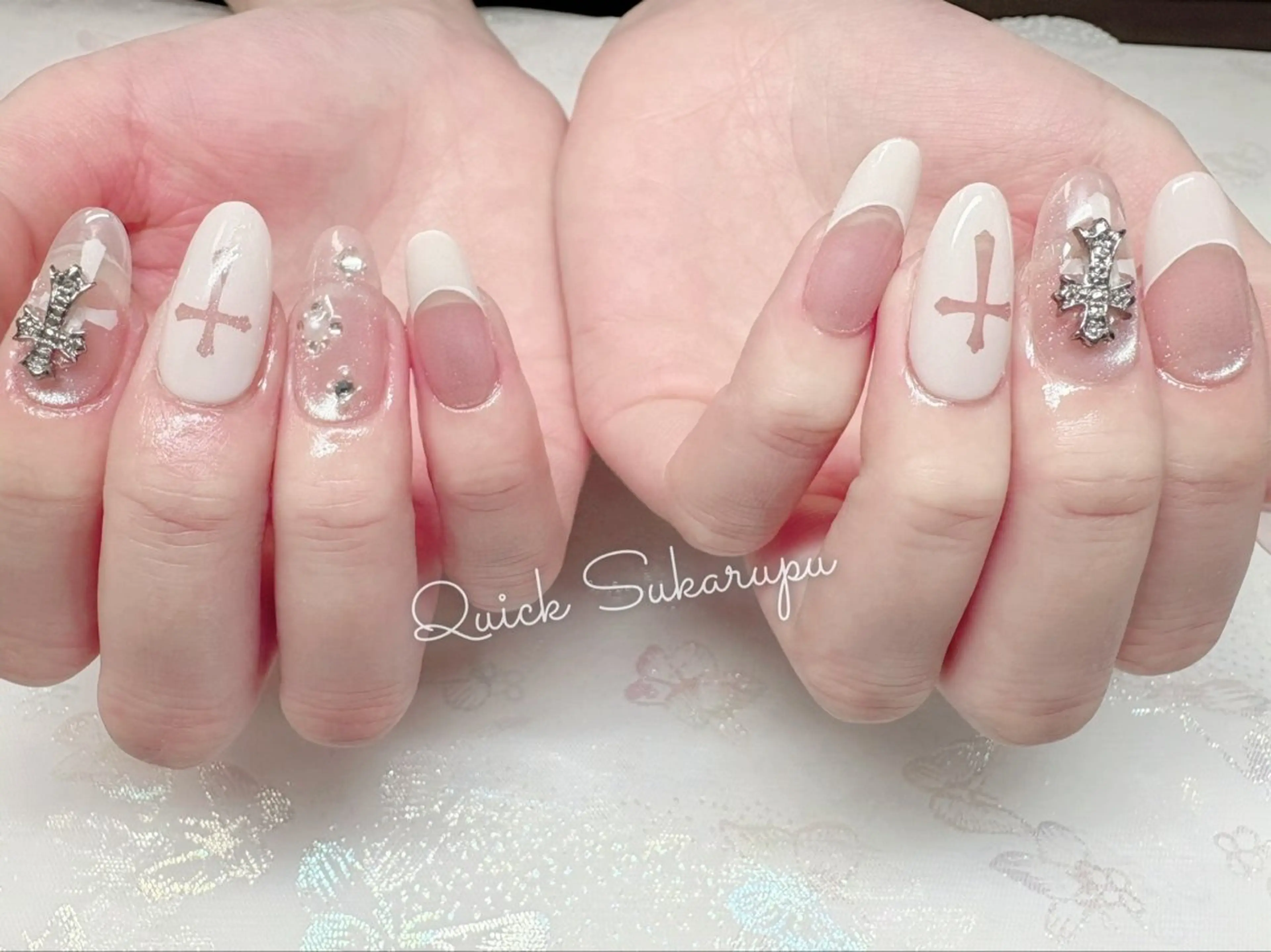 ミディアム ハンドネイル Quick Sukarupu池袋のネイルデザイン
