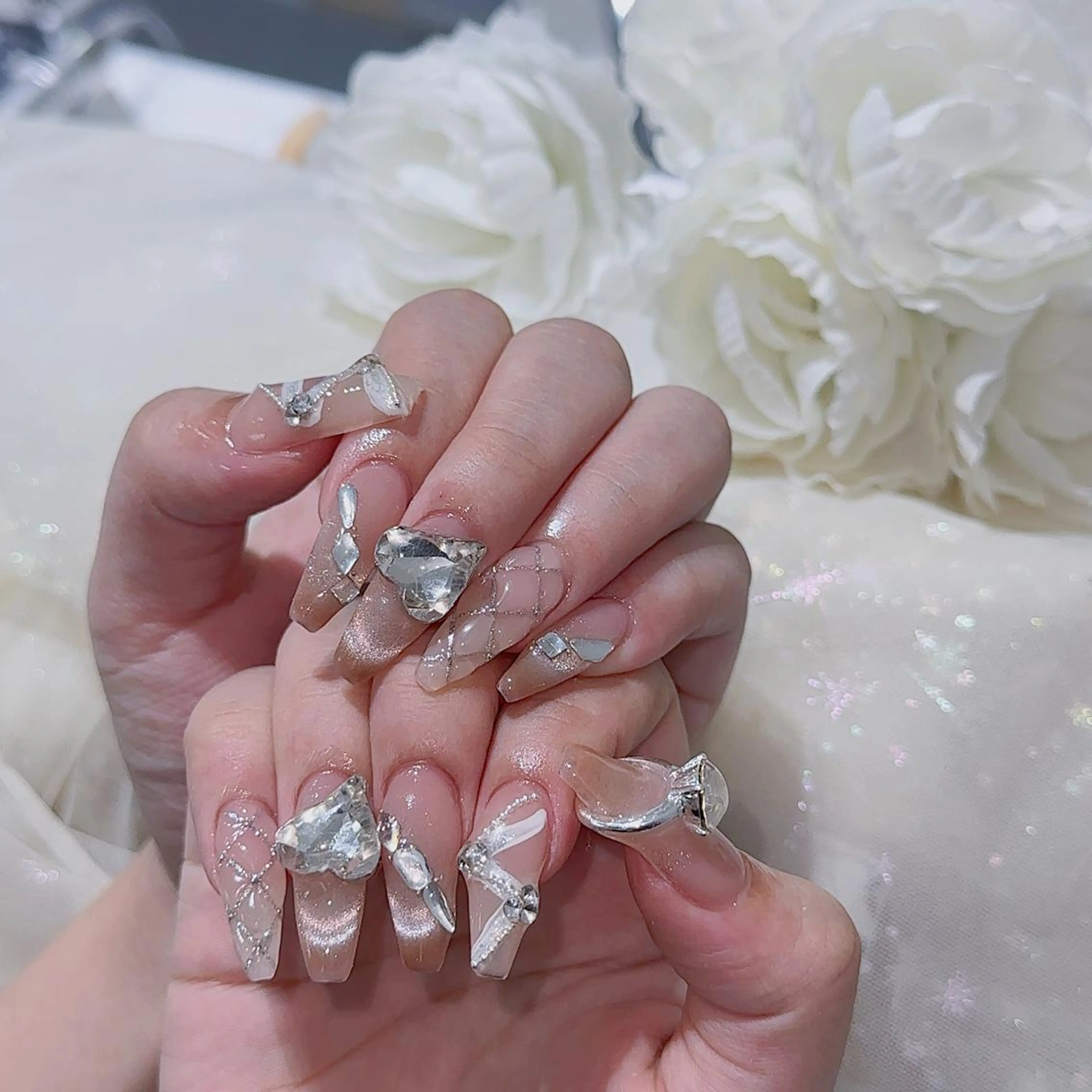 ネイル ハンドネイル Queens momoのネイルデザイン