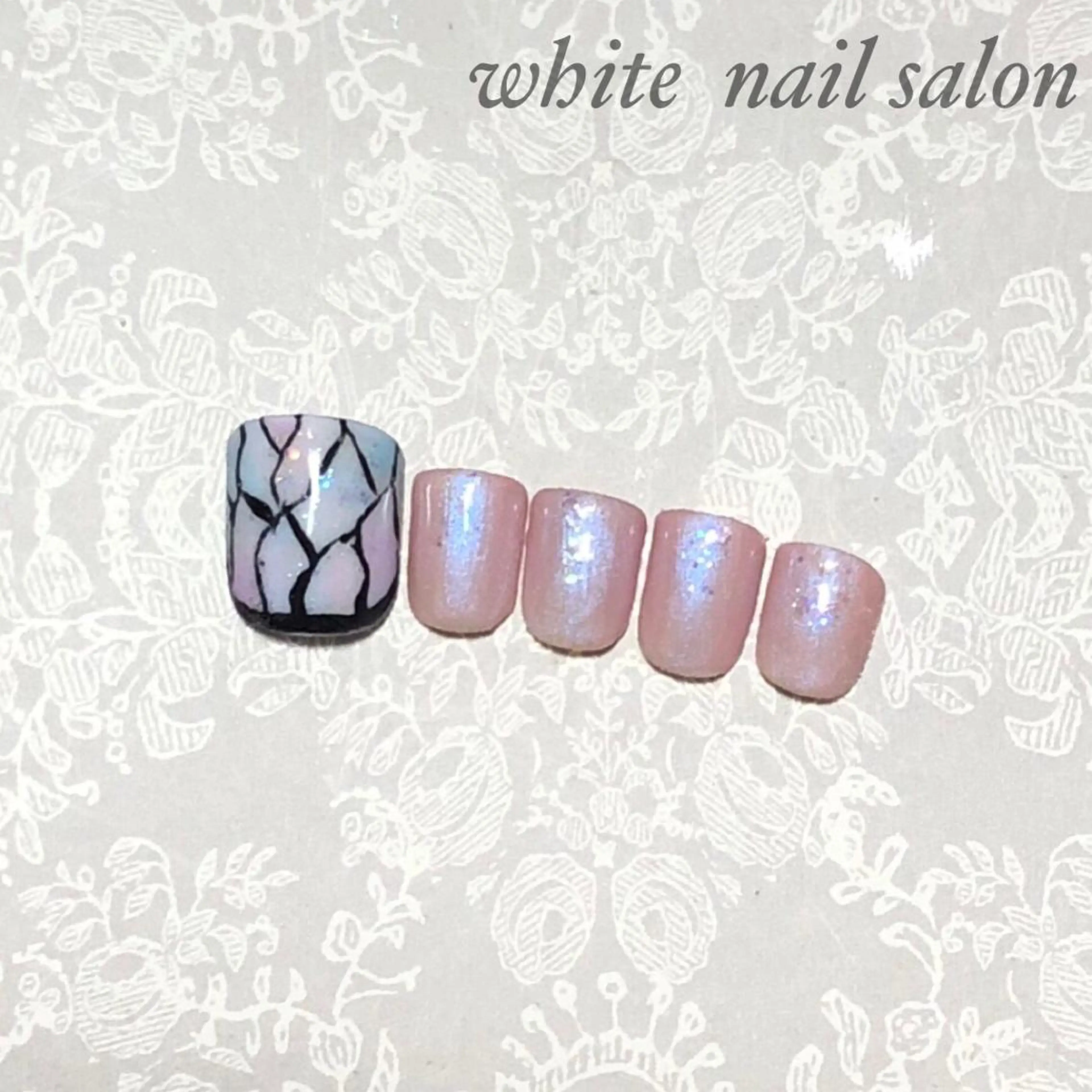 ネイル アートネイル フットネイル フレンチネイル ジェルネイル ハードジェル フットネイル white nail salonのネイルデザイン