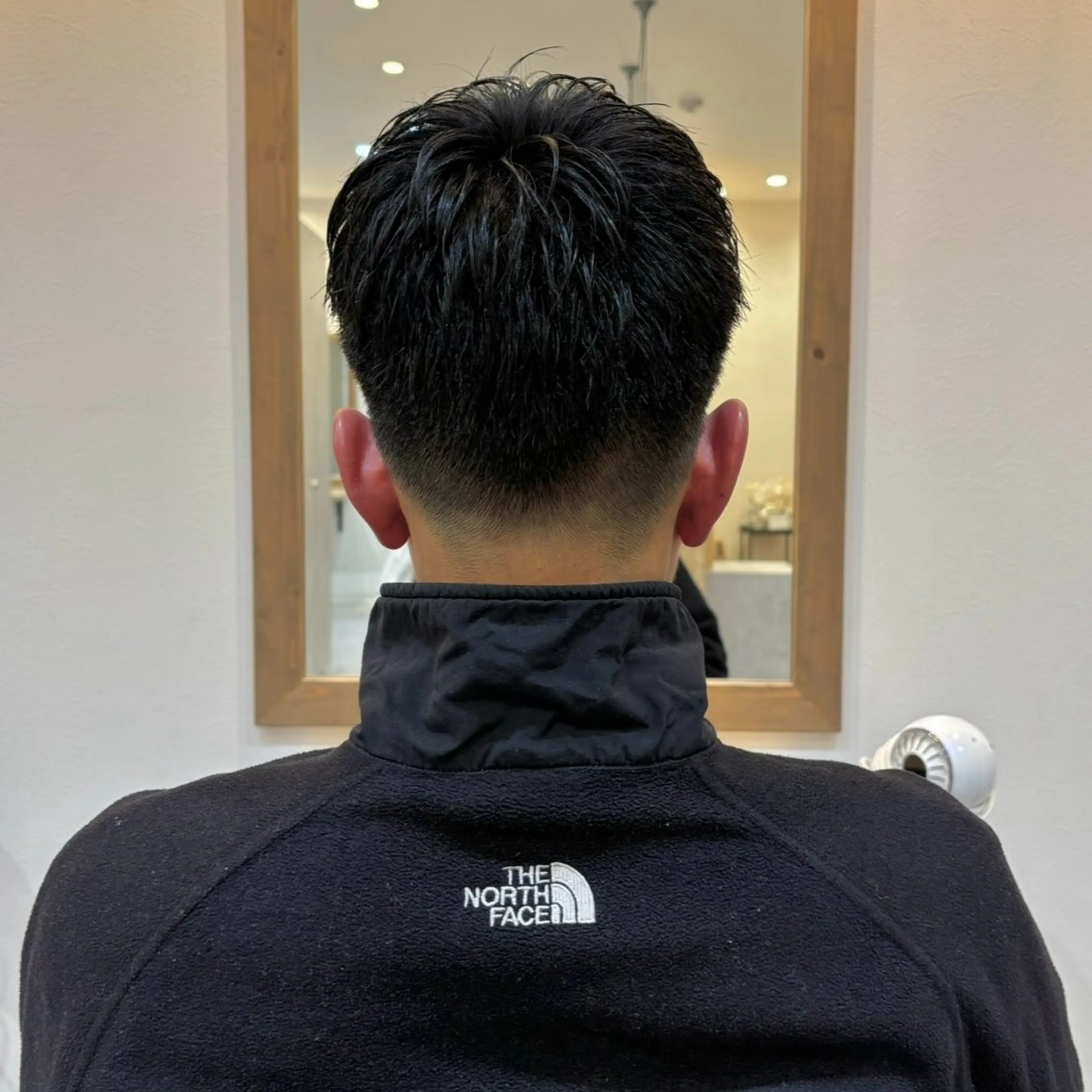 メンズ フェードカット メンズパーマ メンズショート スパイキーショート 刈り上げ カット 【メンズショート 特化】村斎　伶次のヘアスタイル
