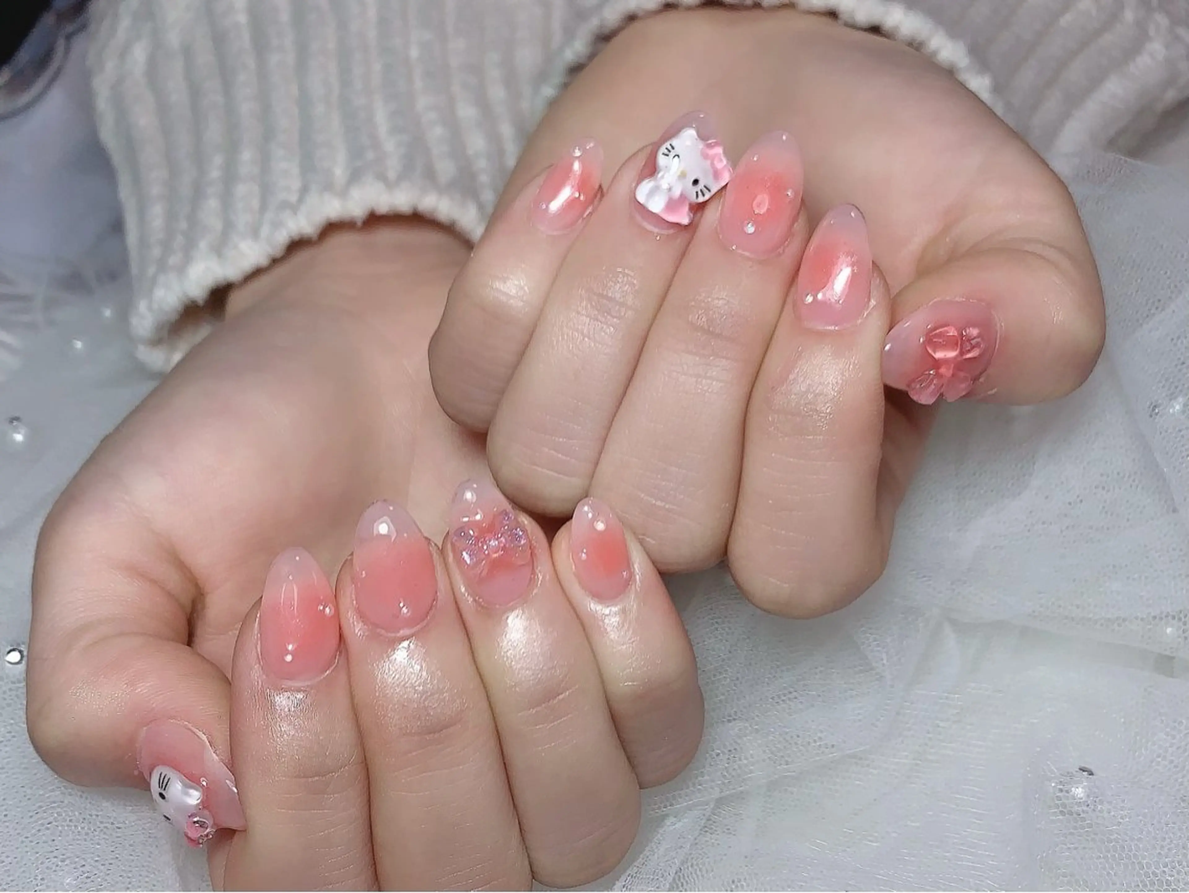 ネイル チークネイル 高橋 ユキのネイルデザイン