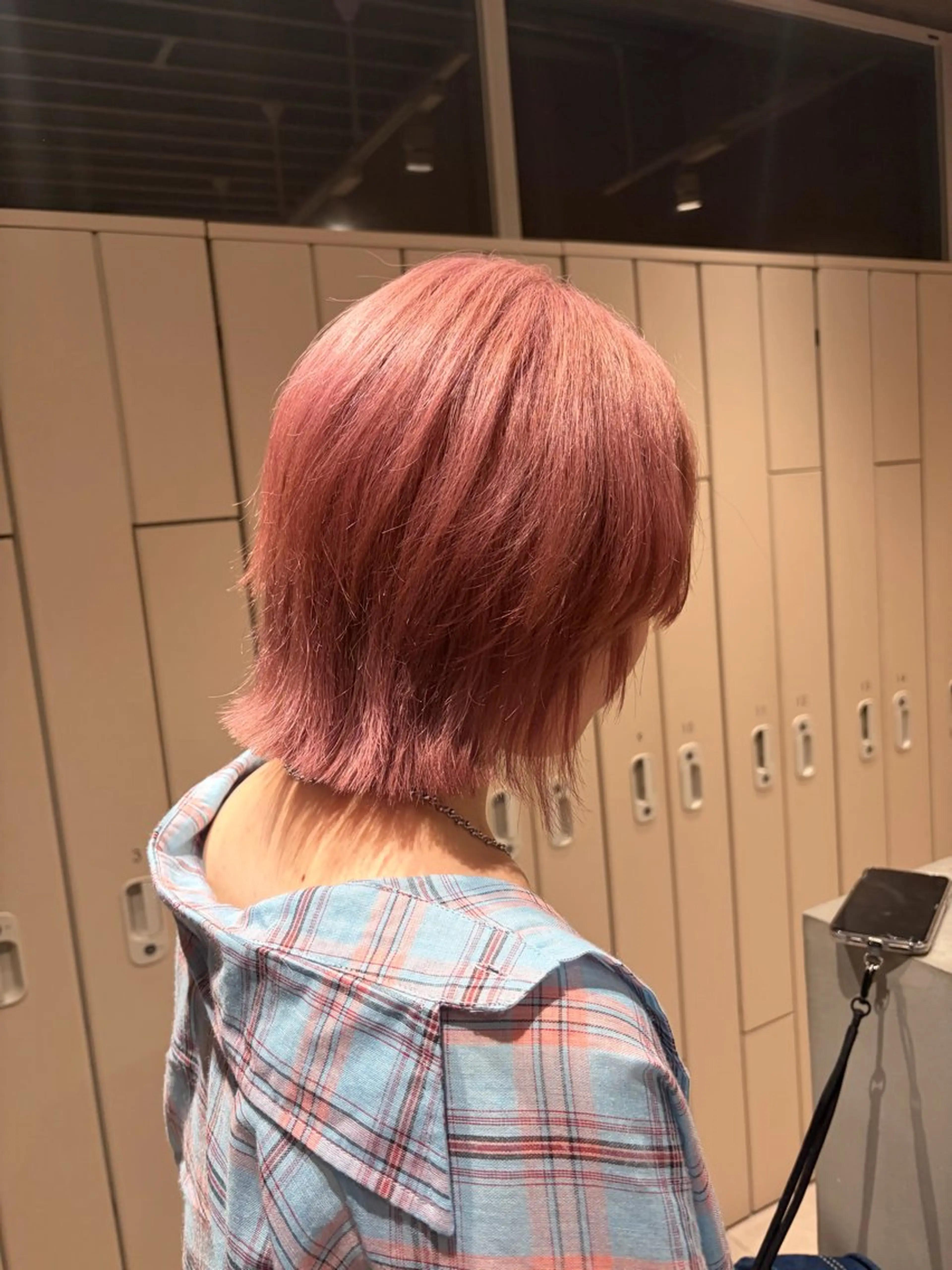カラー ヘアカラー 平居 舞白のヘアスタイル