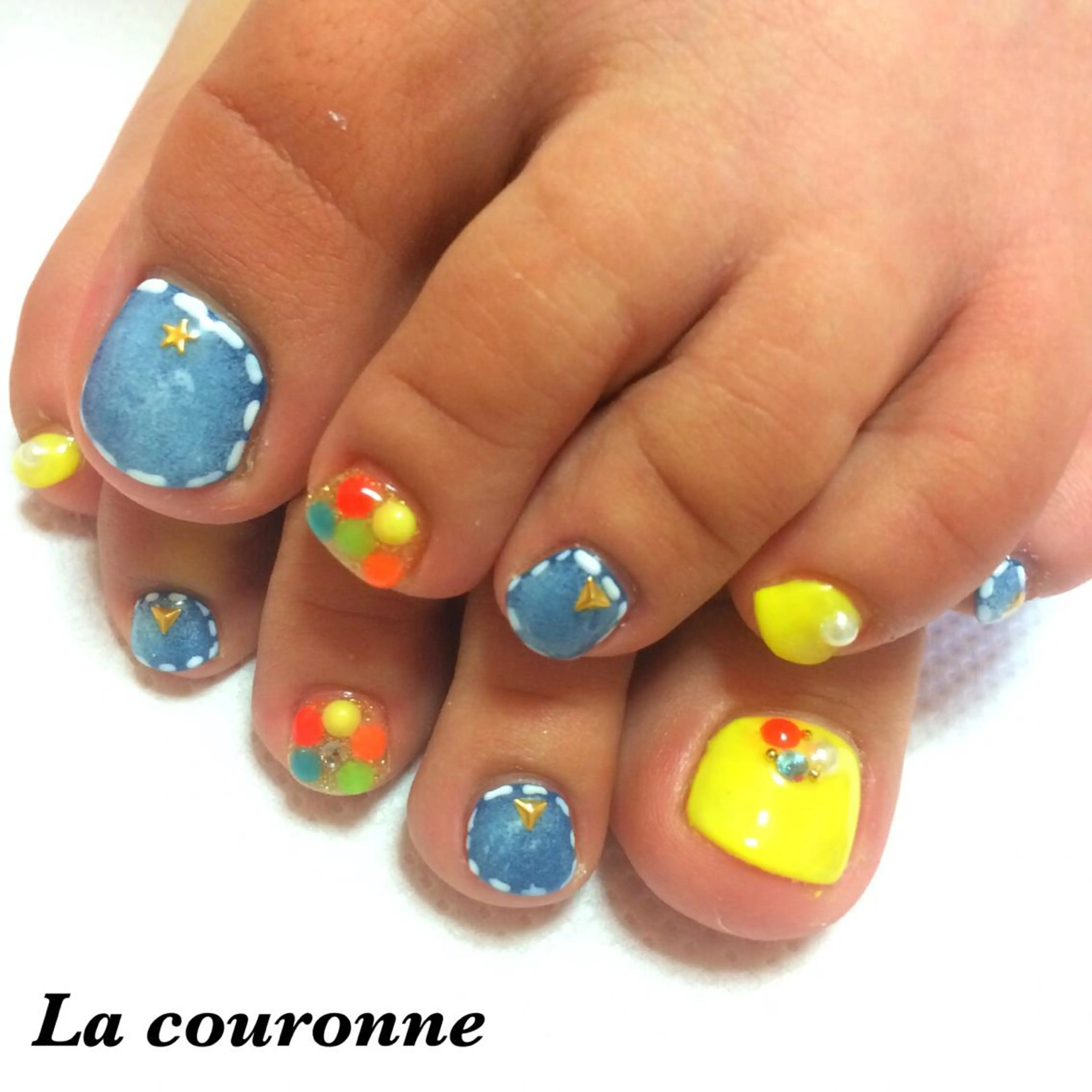 ネイル Lacouronne NATSUMIのネイルデザイン