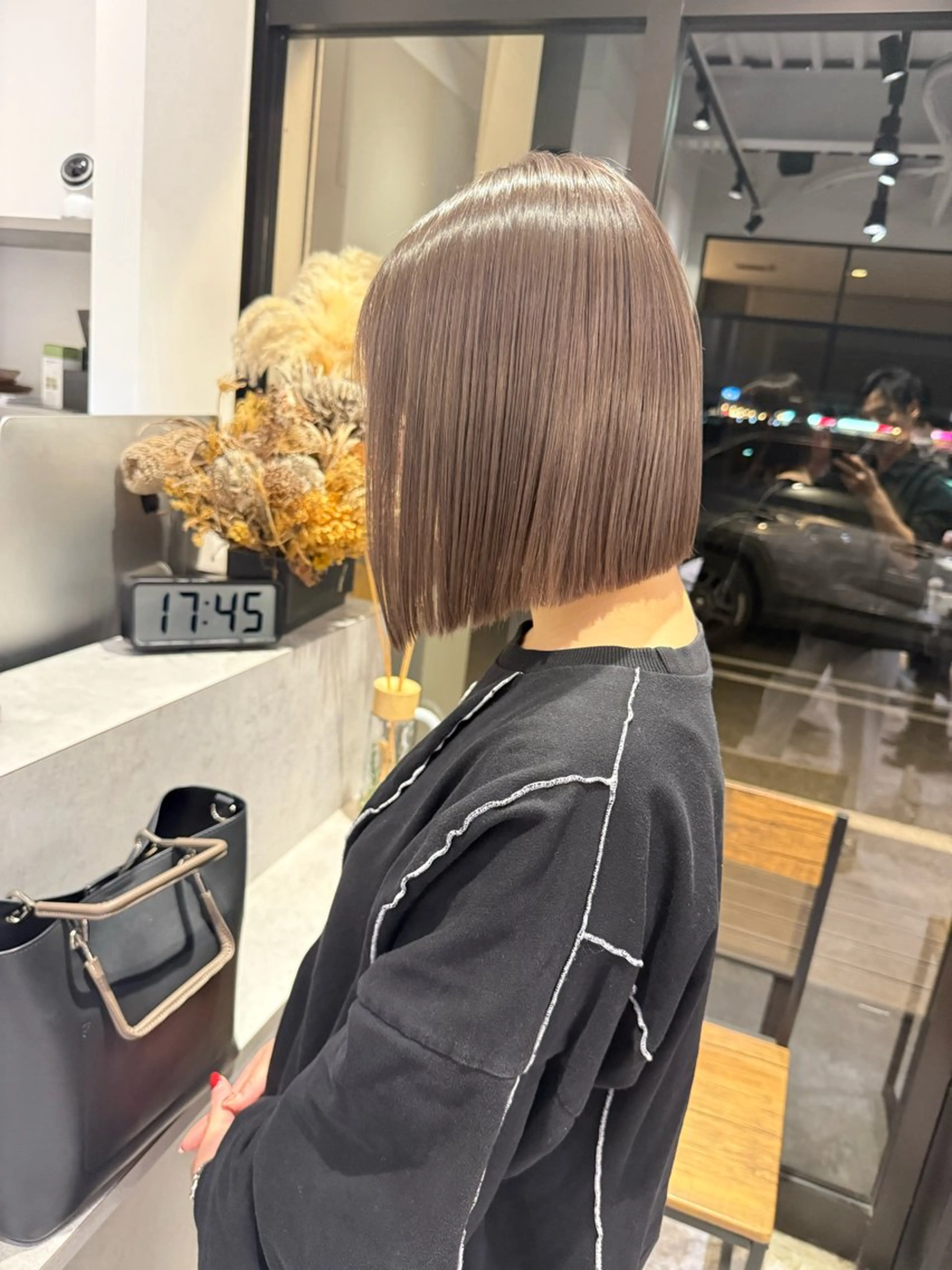 ショート カラー 猪股 稜斗のヘアスタイル