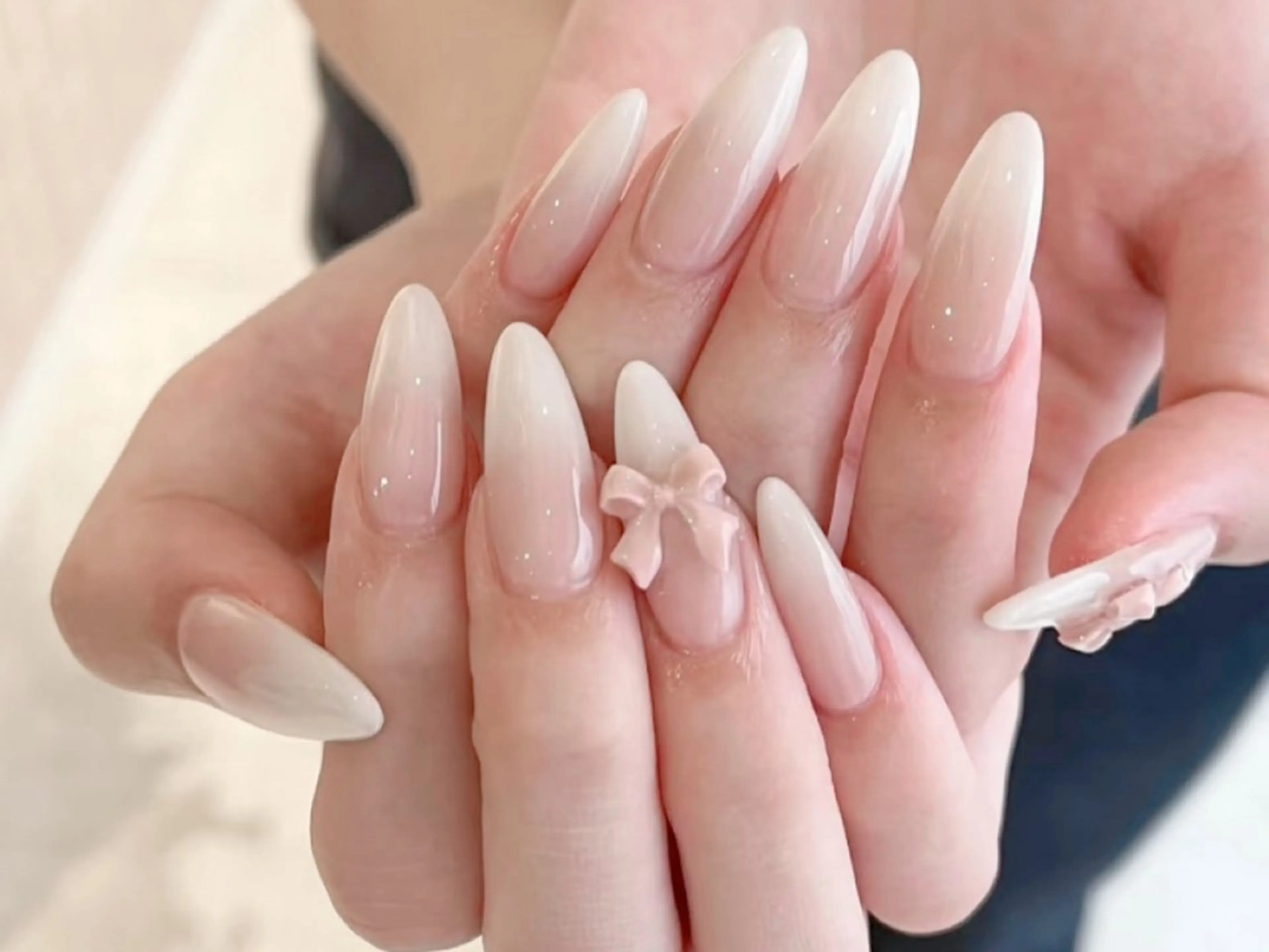 ネイル オーロラネイル チークネイル 長さ出し フットネイル フレンチネイル AND Nail 長さだし専門店のネイルデザイン