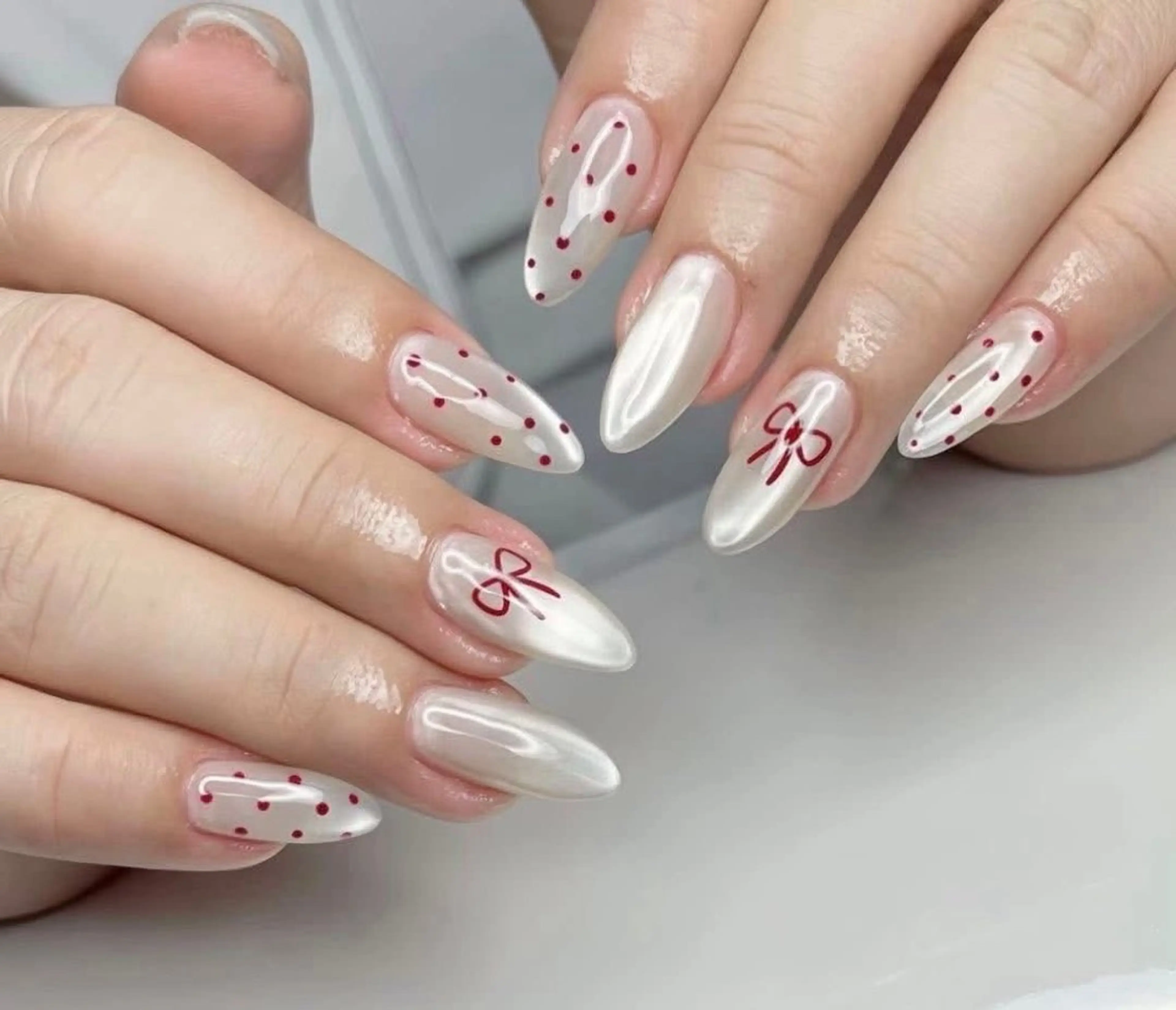 ネイル チークネイル フレンチネイル グラデーション キラキラネイル 韓国ネイル Minette nailHuongのネイルデザイン