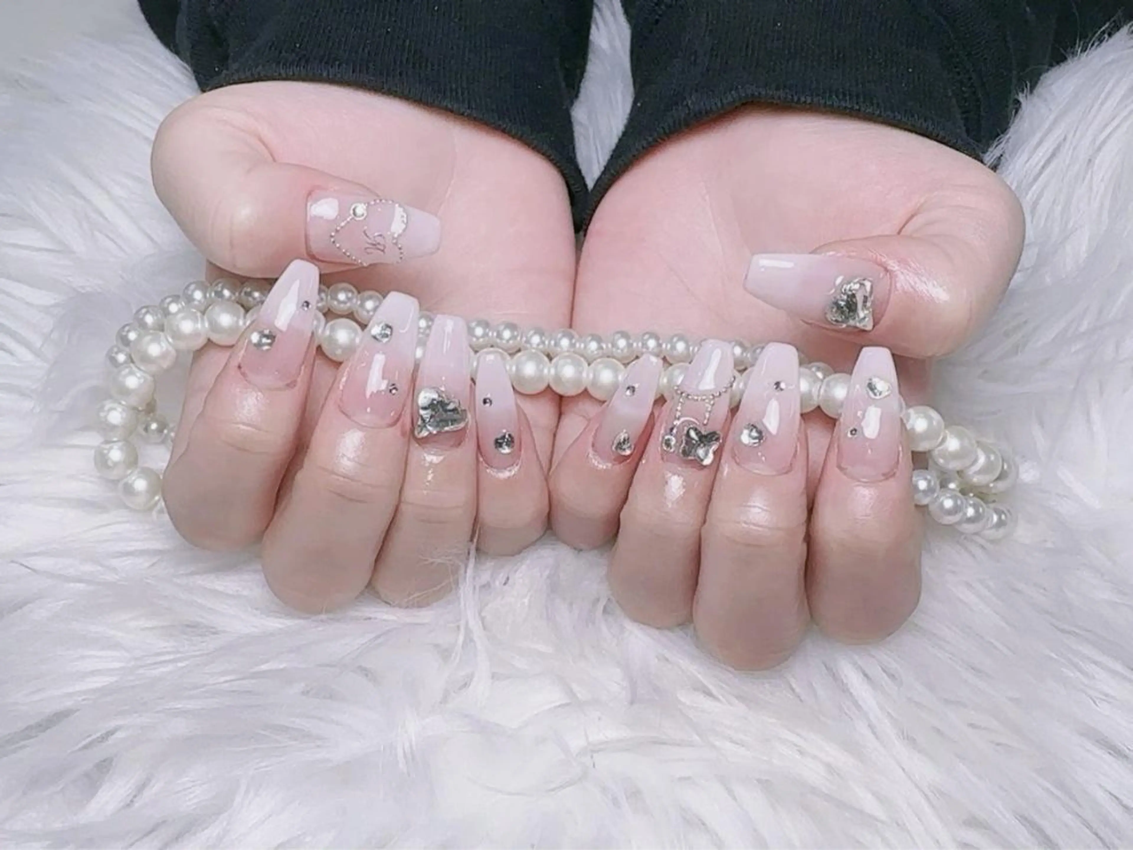 メンズ ネイル アートネイル フレンチネイル ジェルネイル キラキラネイル パラジェル Bloom kabukiのネイルデザイン