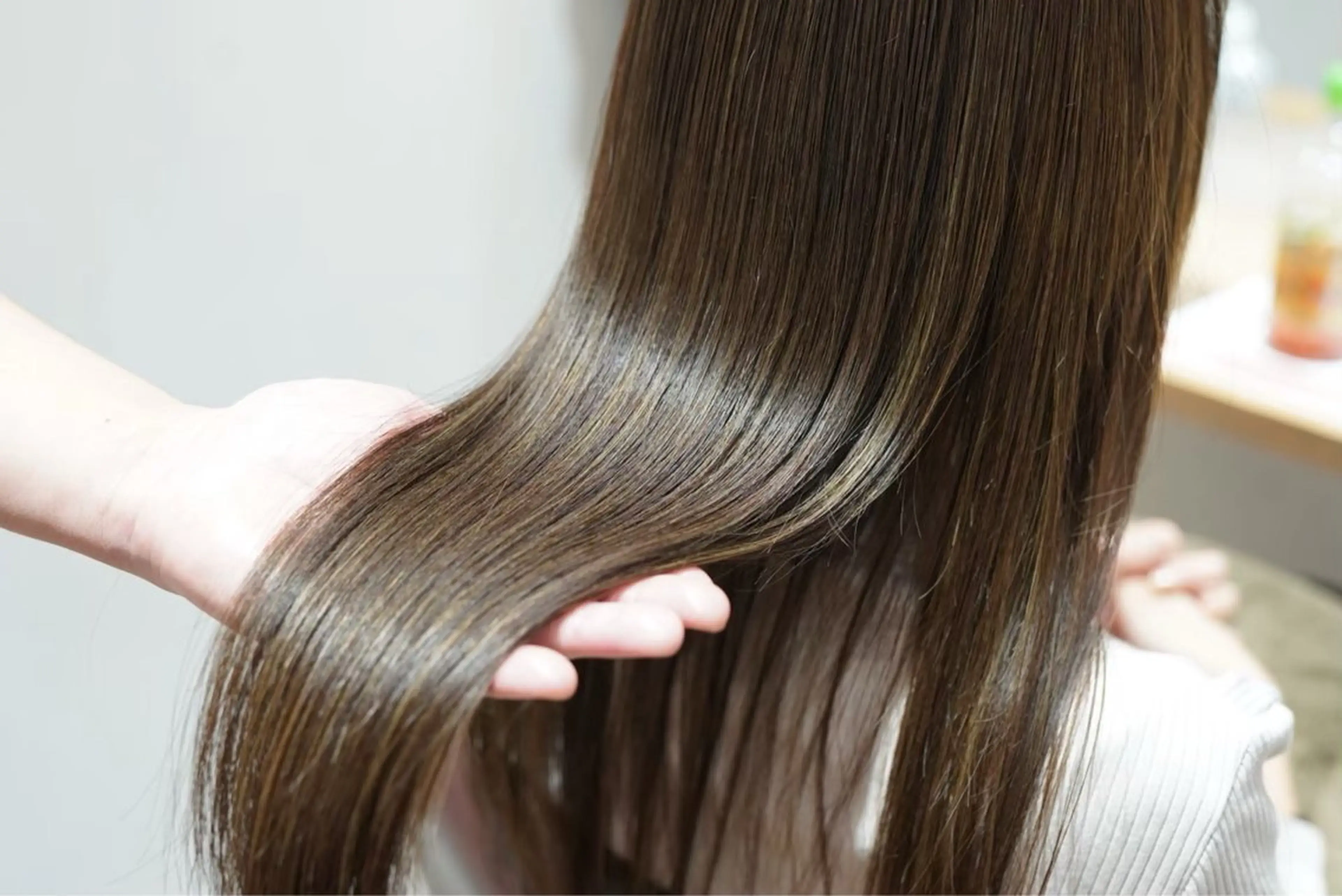 ロング カラー MIKA KITAMURAのヘアスタイル