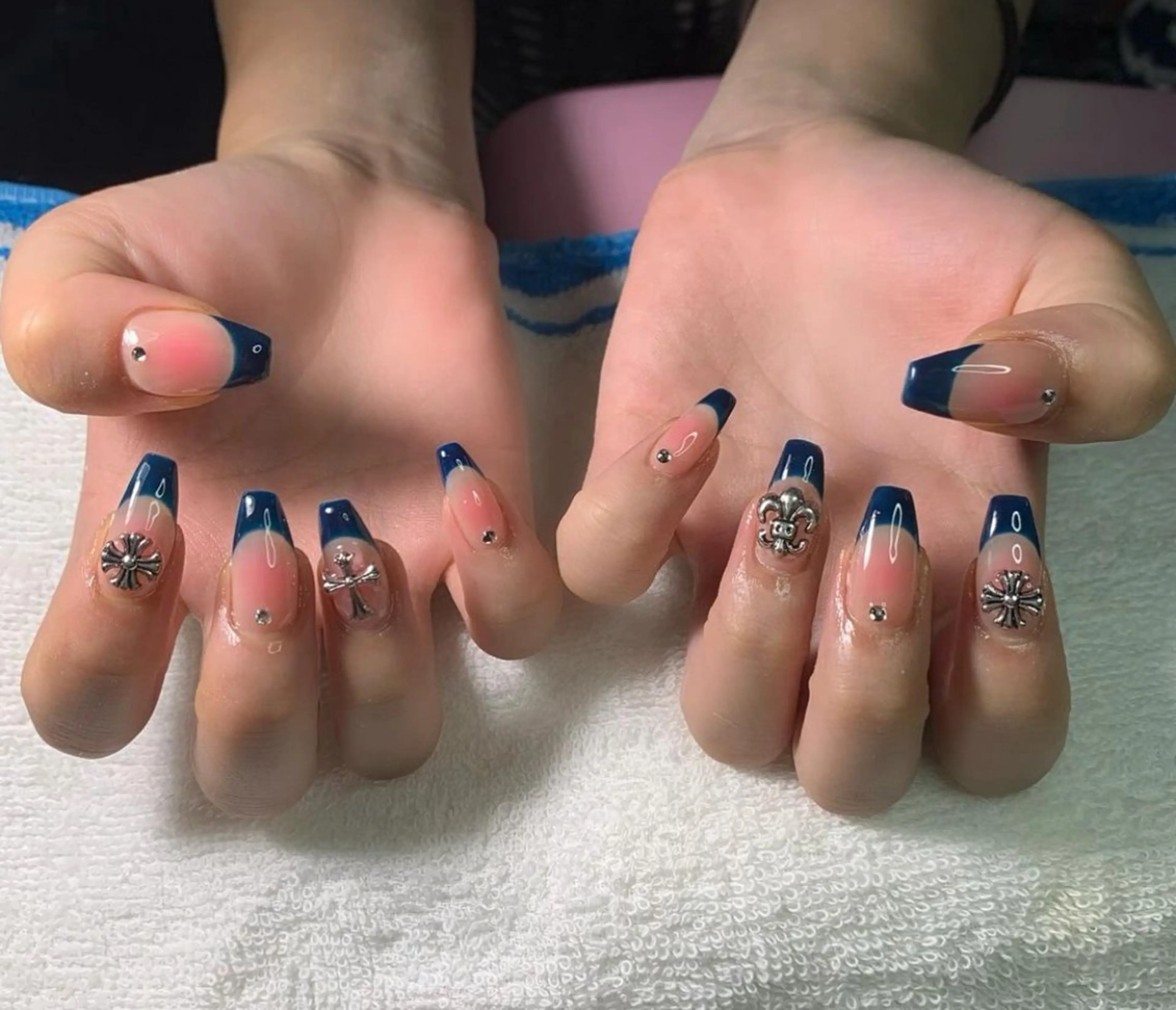 ネイル ハンドネイル フットネイル MHR nailのネイルデザイン