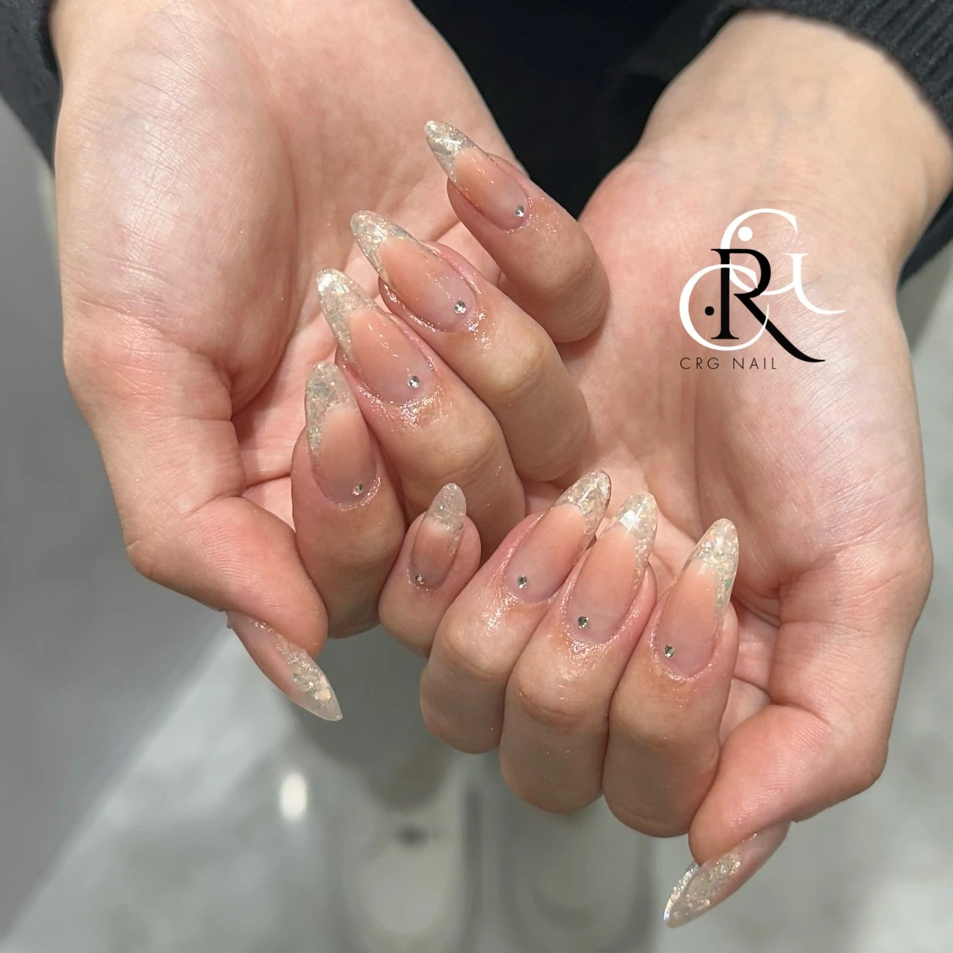 ネイル フレンチネイル ガラスフレンチ ラメ(グリッター) ハンドネイル CRGNAIL TOKOのネイルデザイン