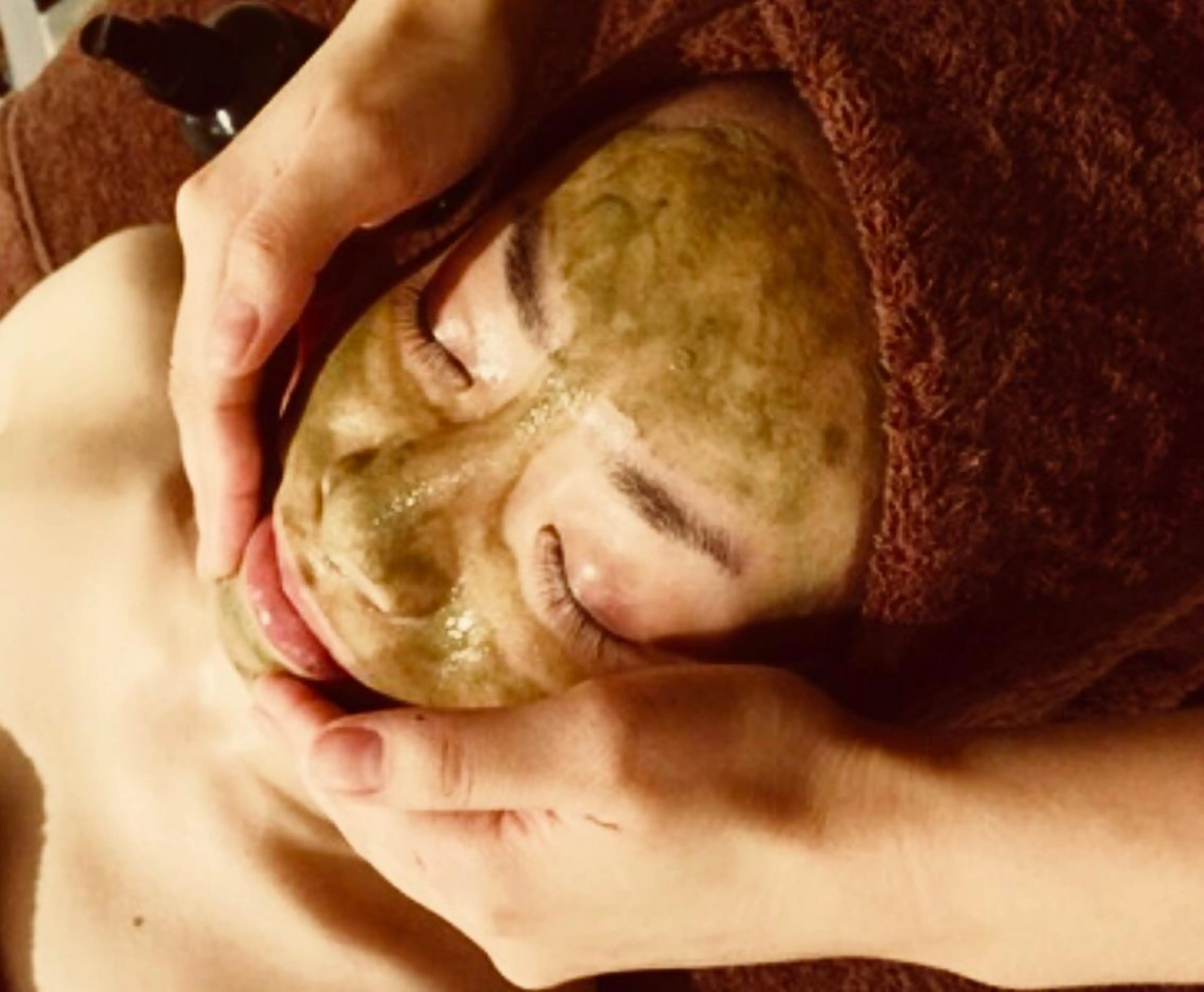 エステ リラク 宮美黄土よもぎ蒸し処　美健堂所属・上村 明子のエステ・リラクイメージ