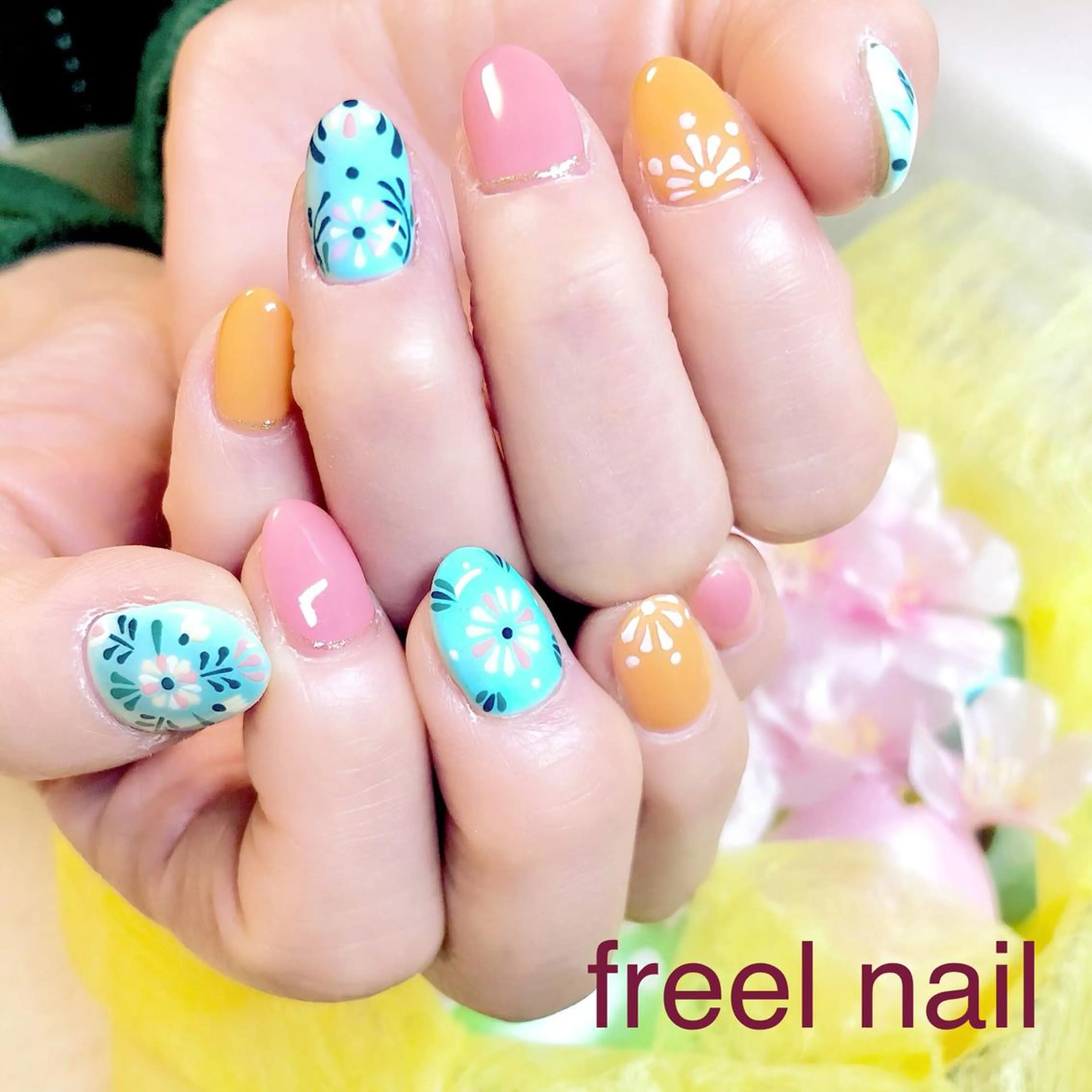 ネイル ハンドネイル freel Beautyのネイルデザイン