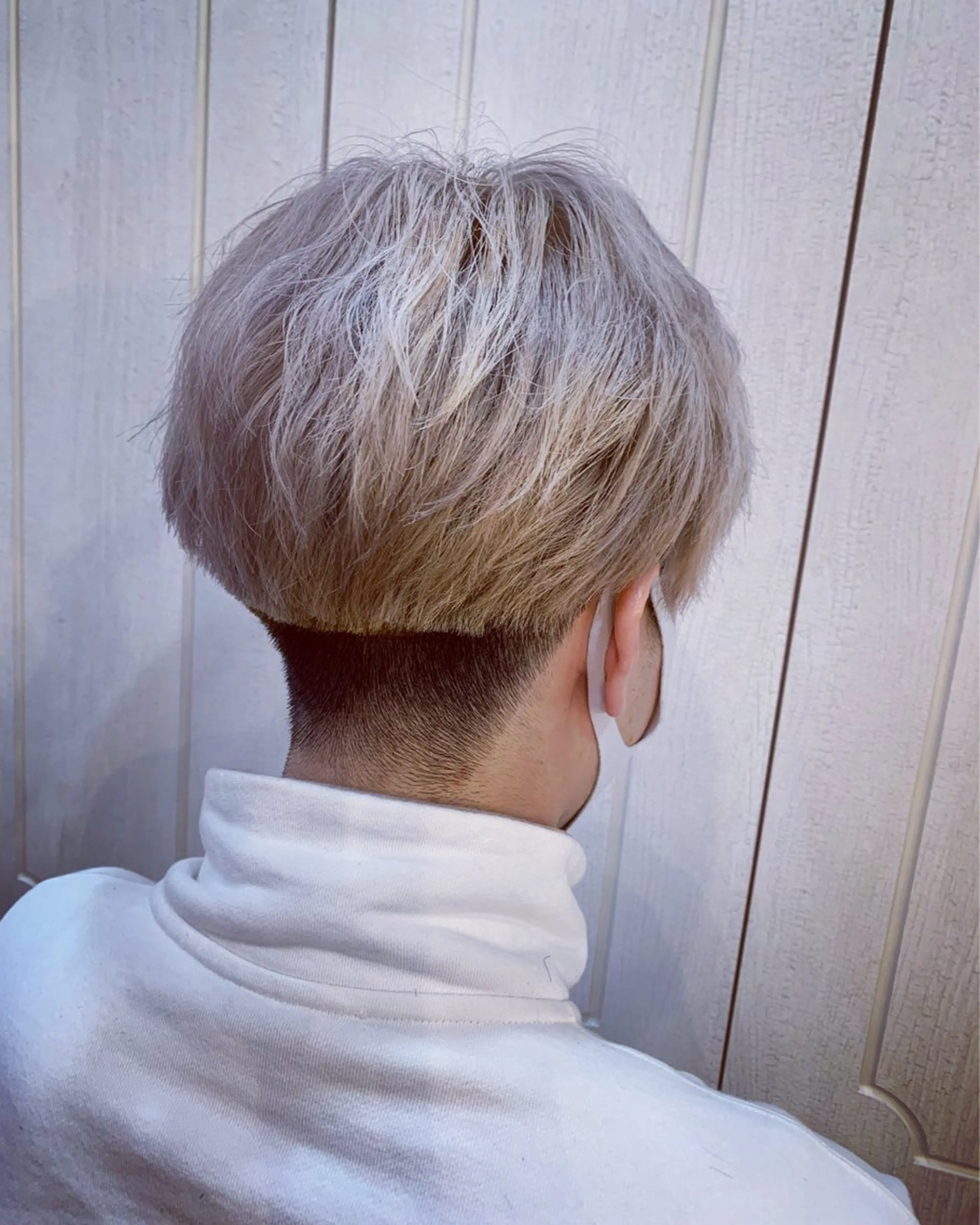 カラー メンズ メンズブリーチ メンズハイトーン メンズ韓国風 ブリーチ ブロンド T つぐみのヘアスタイル