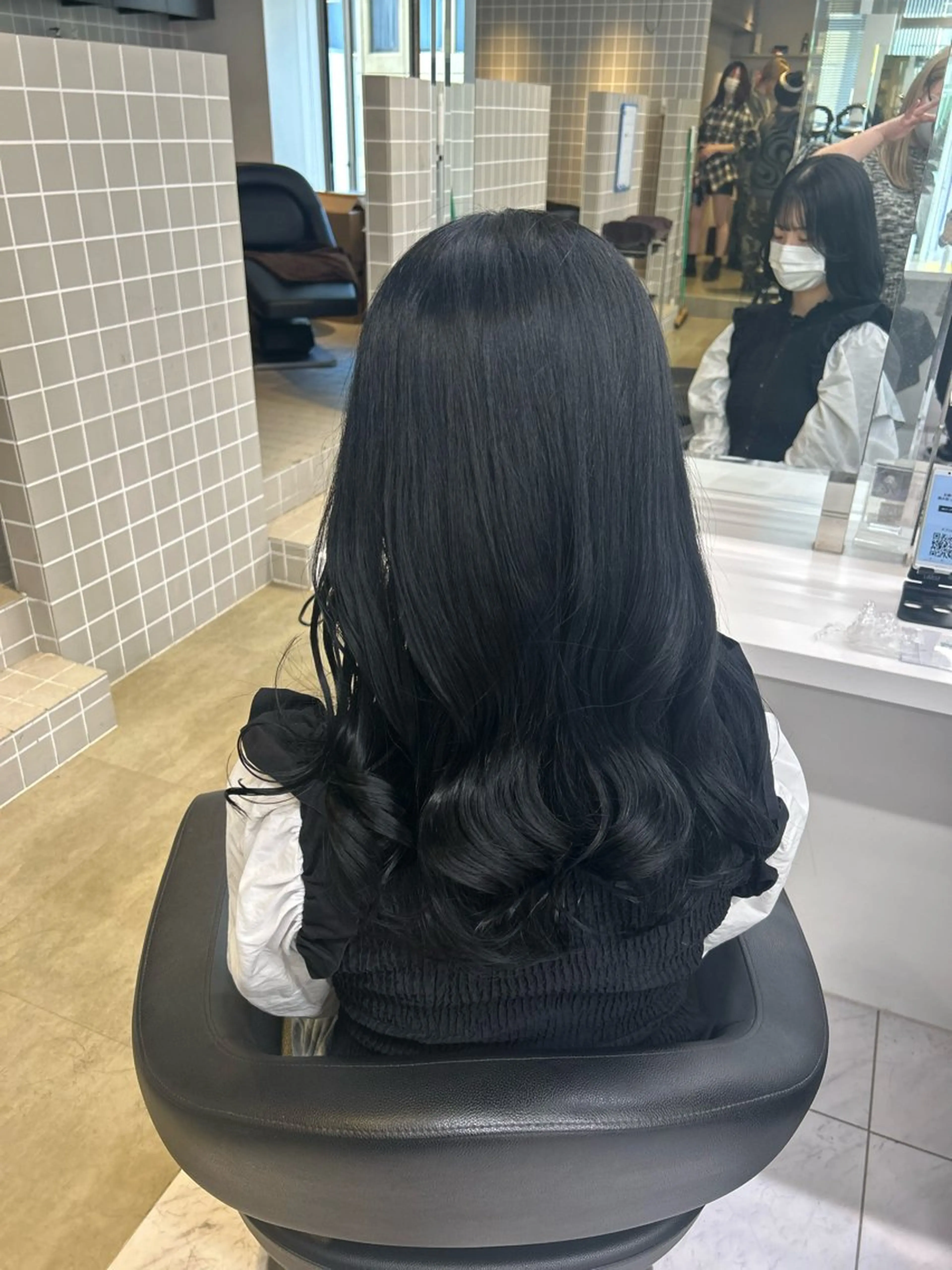 ロング カラー パーマ ヘアアレンジ メンズ キッズ ブリーチなしカラー/ ブラウン/レイヤーのヘアスタイル