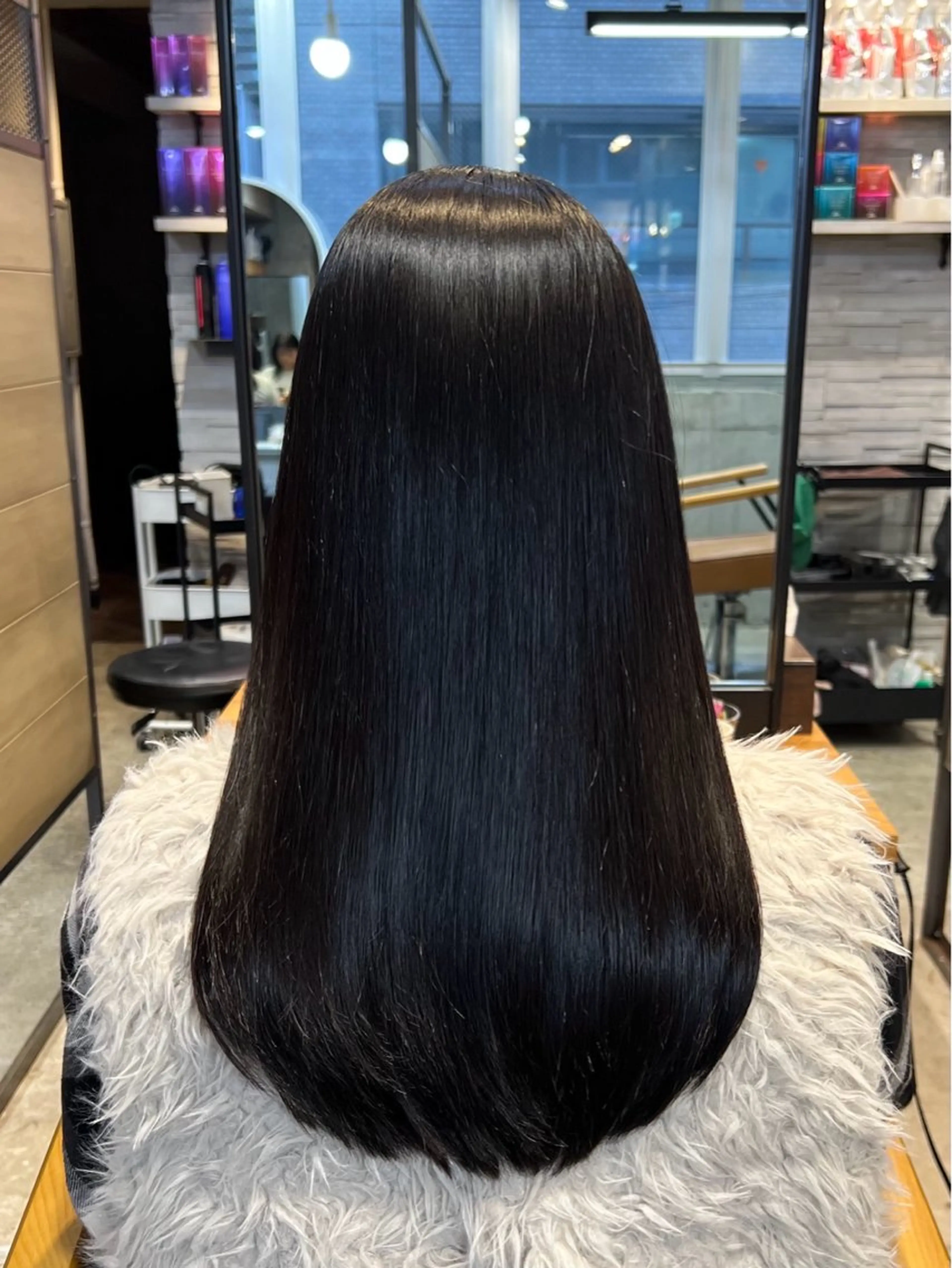 ロング カラー トリートメント youres hair 髪質改善トリートメント&ヘッドスパ 新宿west店所属・小林春月 /新宿美容師のヘアスタイル