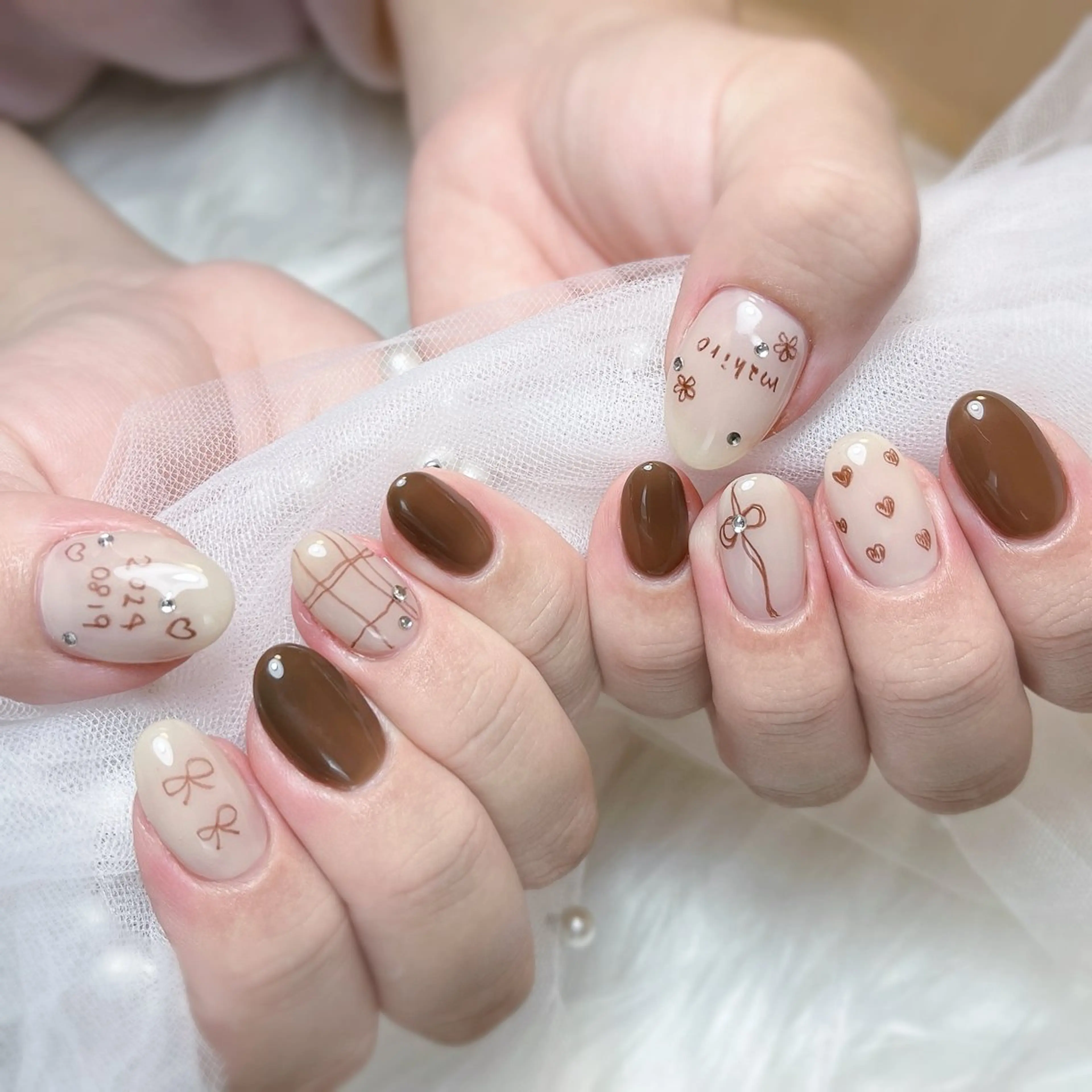 ネイル 児玉 茉緒のネイルデザイン