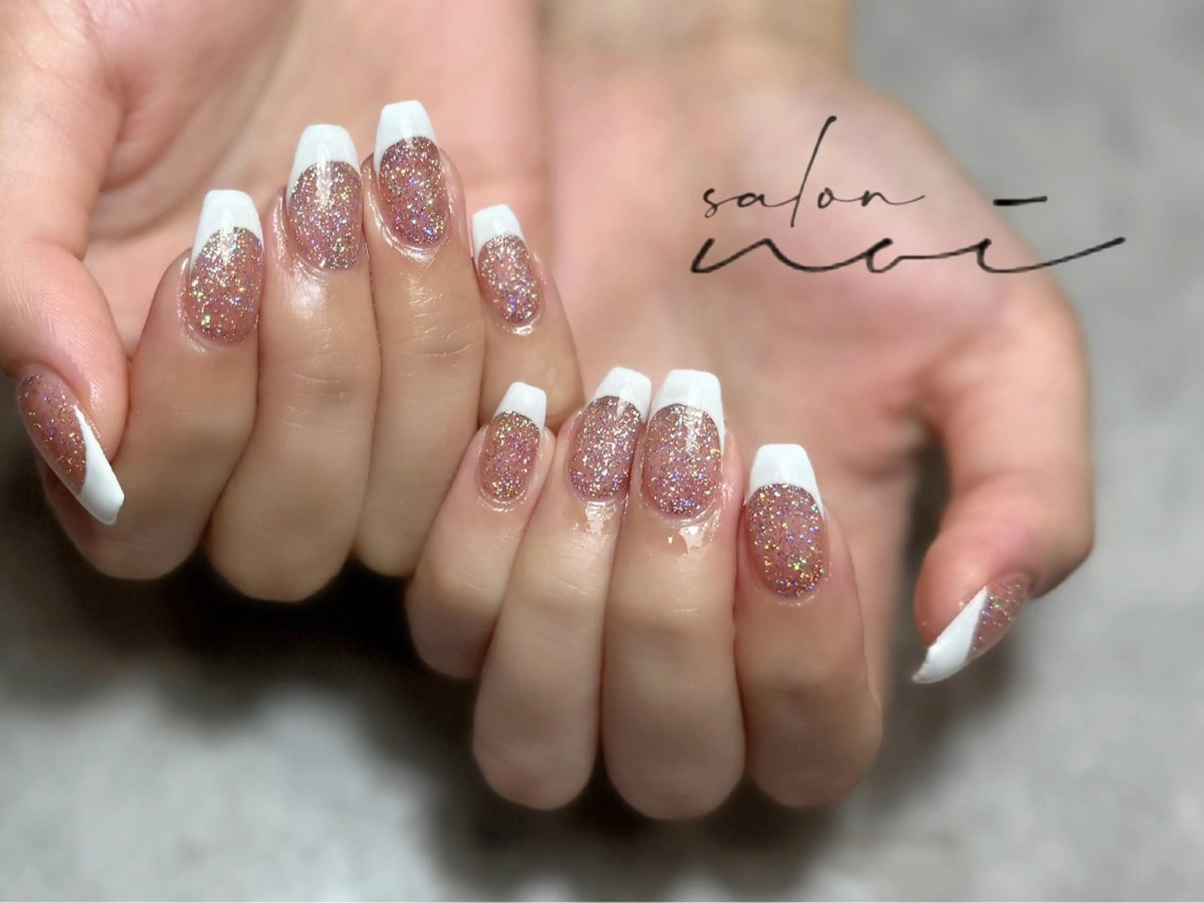 ネイル フラッシュネイル フレンチネイル ハンドネイル salon noiのネイルデザイン
