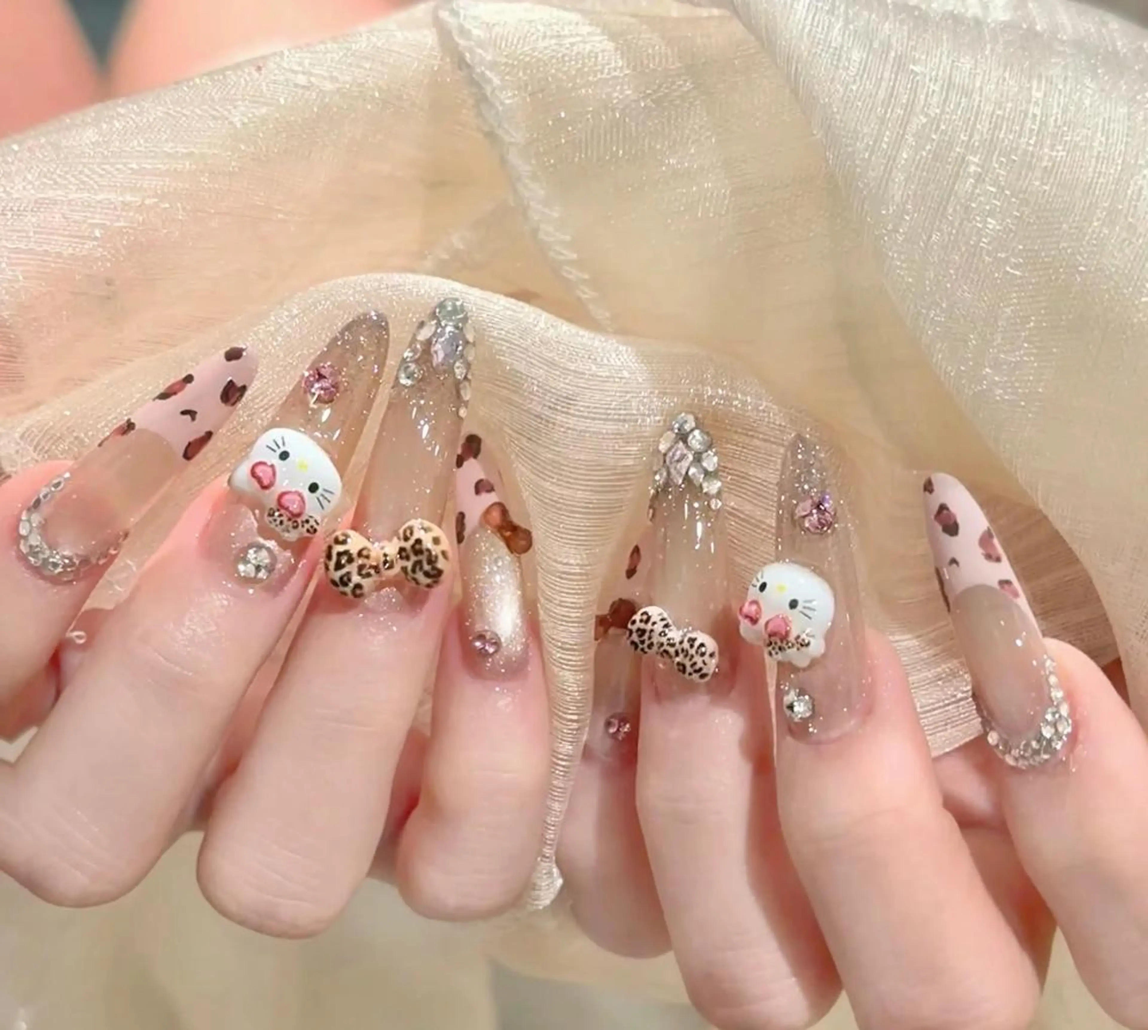 ネイル ハンドネイル 🎀 NaNa_nailのネイルデザイン