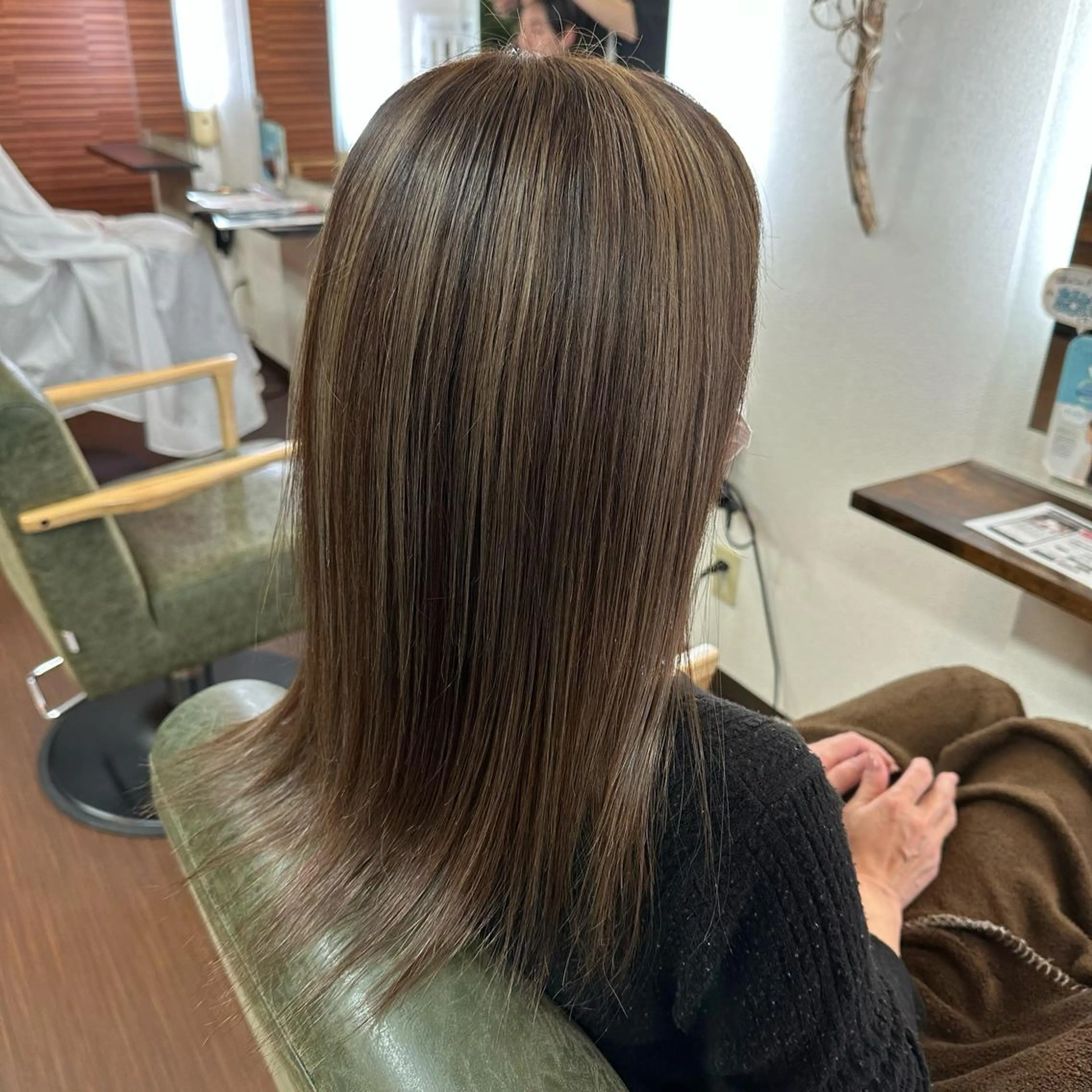 ロング カラー ハイライトカラー ハイライト ヘアカラー トリートメント 大人女性の艶カット カラー/菊池柊真🌟のヘアスタイル