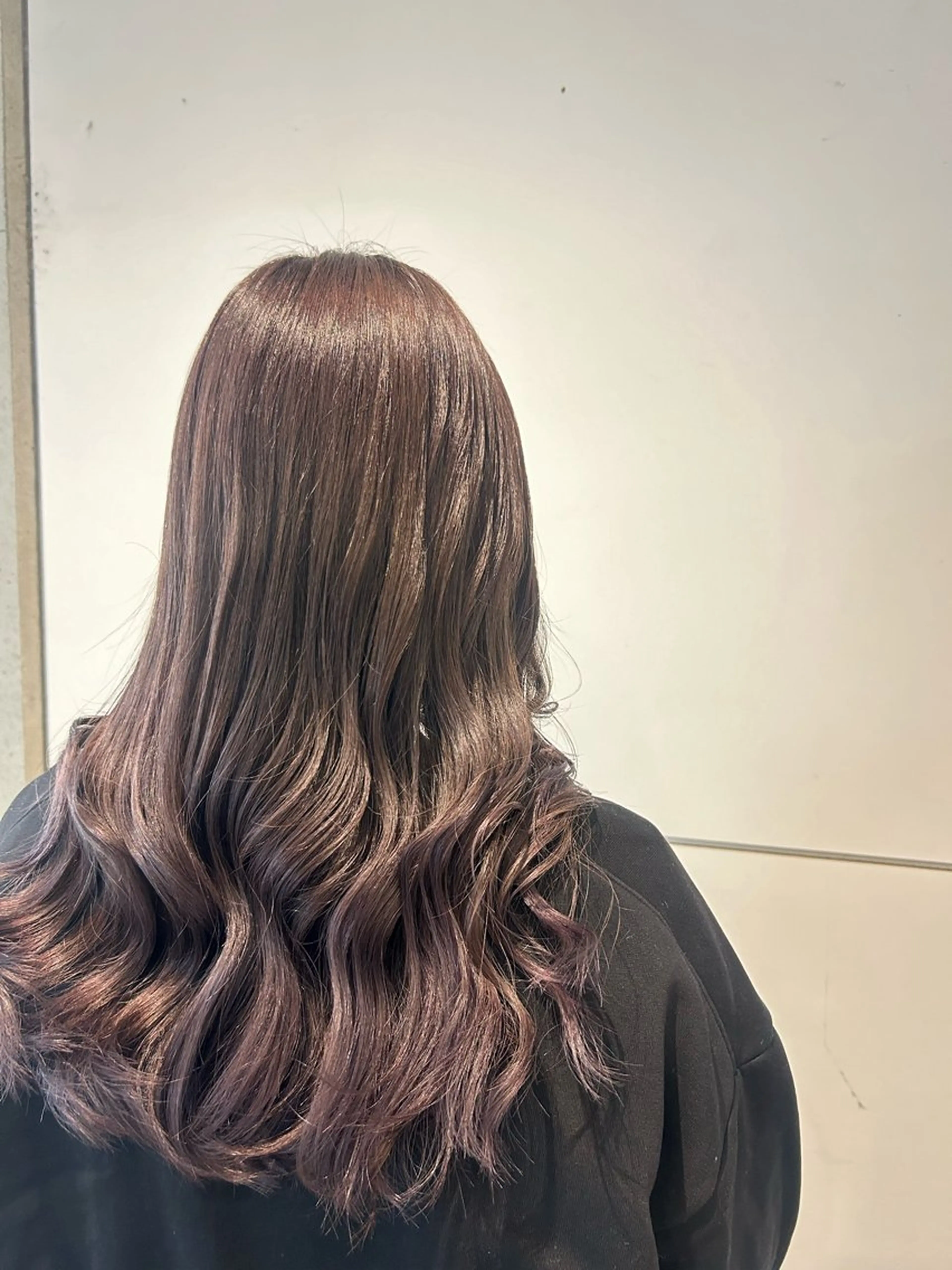 ロング カラー グレージュ ラベンダーカラー ラベンダーグレージュ ラベンダーグレー 髪質改善/縮毛矯正 ツヤ髪🩷さつきのヘアスタイル