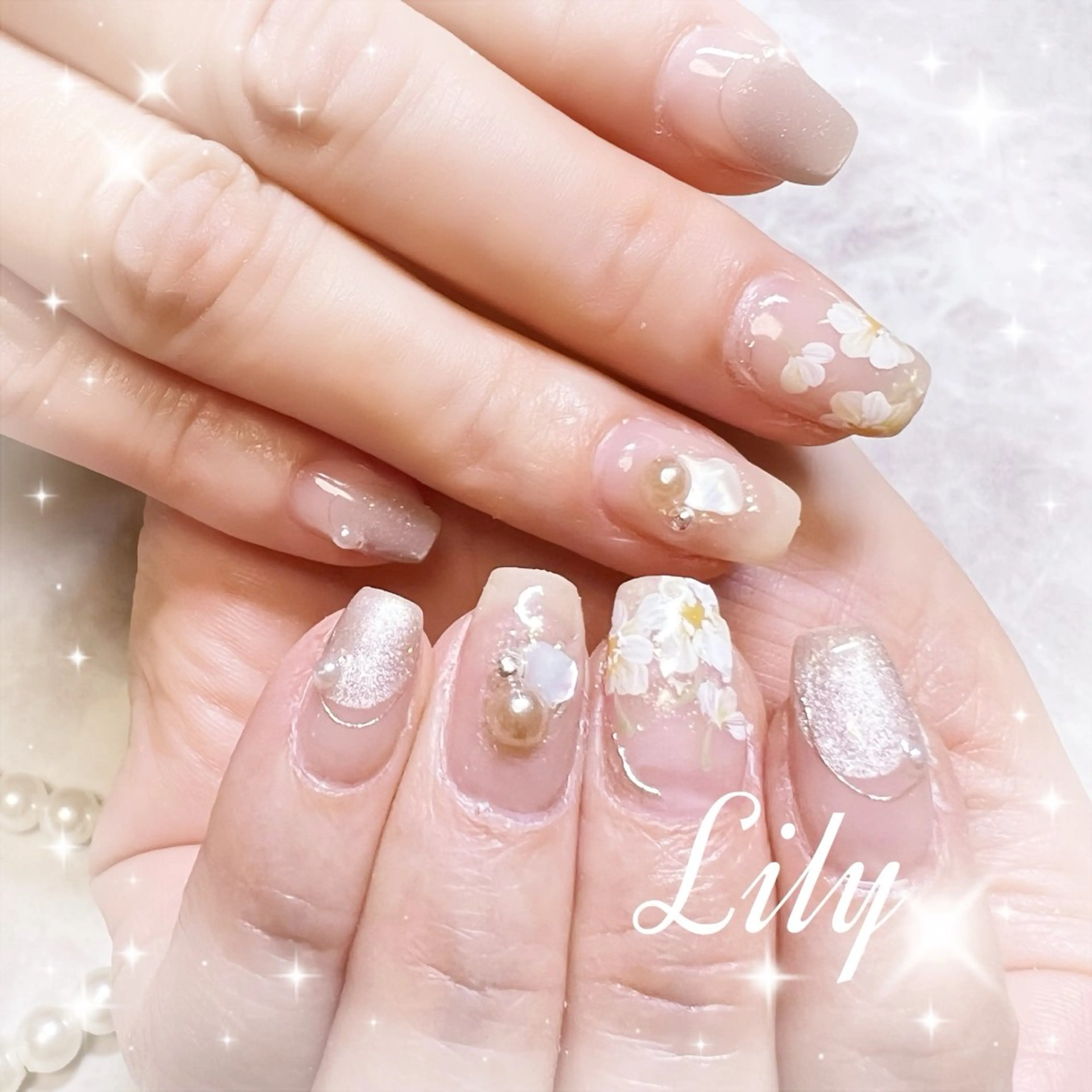 ネイル ハンドネイル Lily*nail 🌻Mii🌻のネイルデザイン