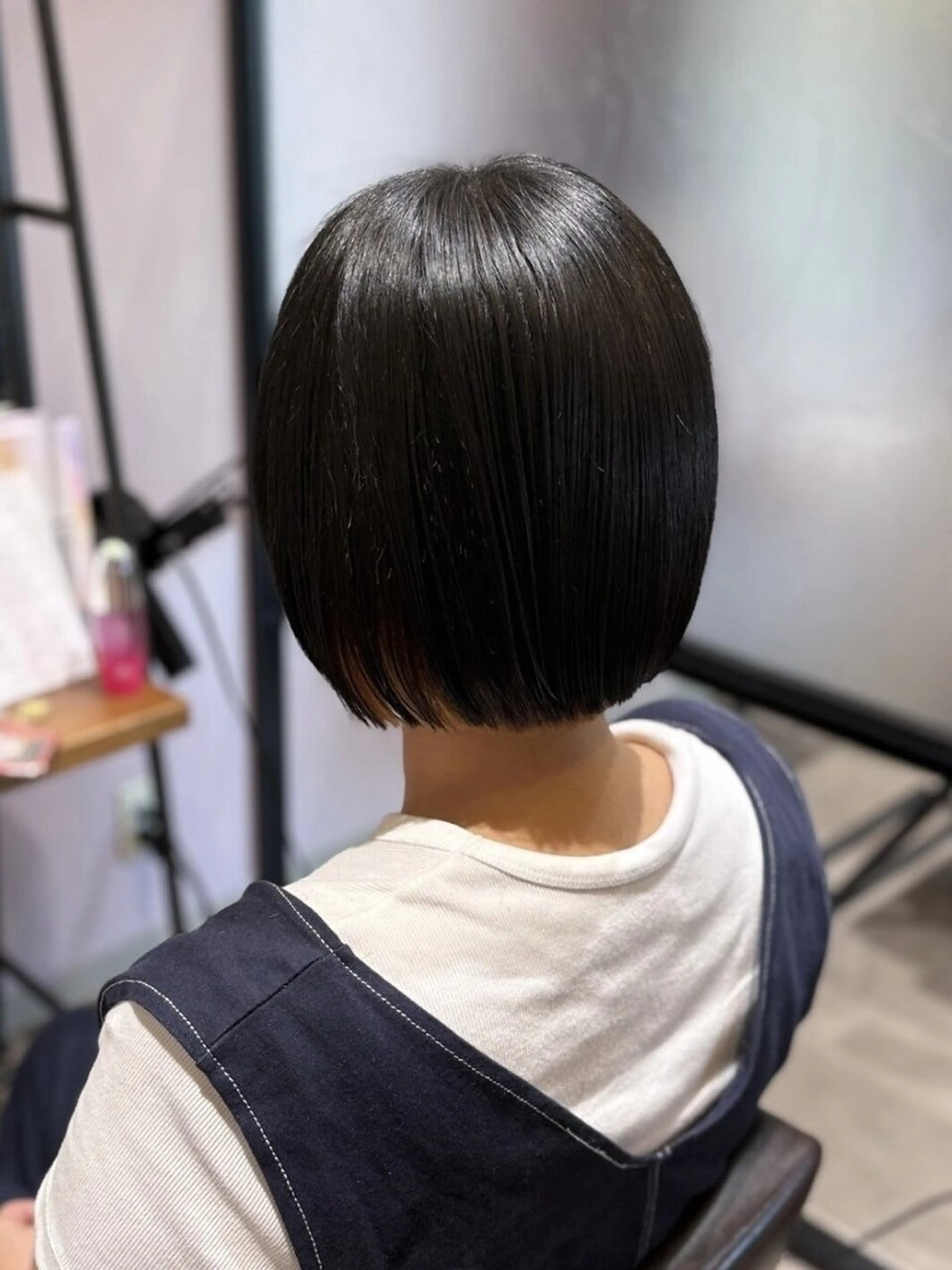 カラー 西原 愛紗のヘアスタイル