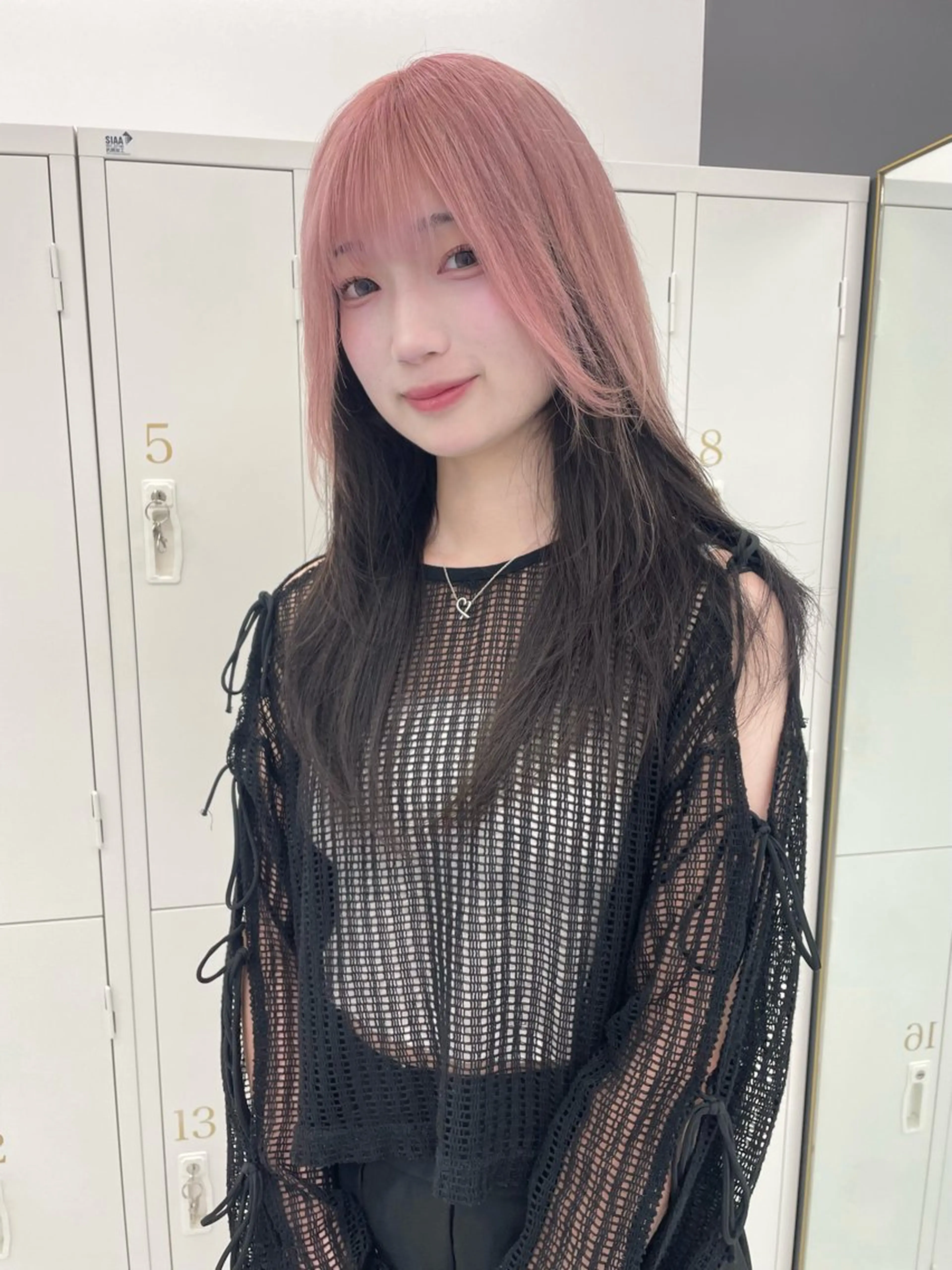 ロング カラー ヘアカラー 沢井 優衣のヘアスタイル