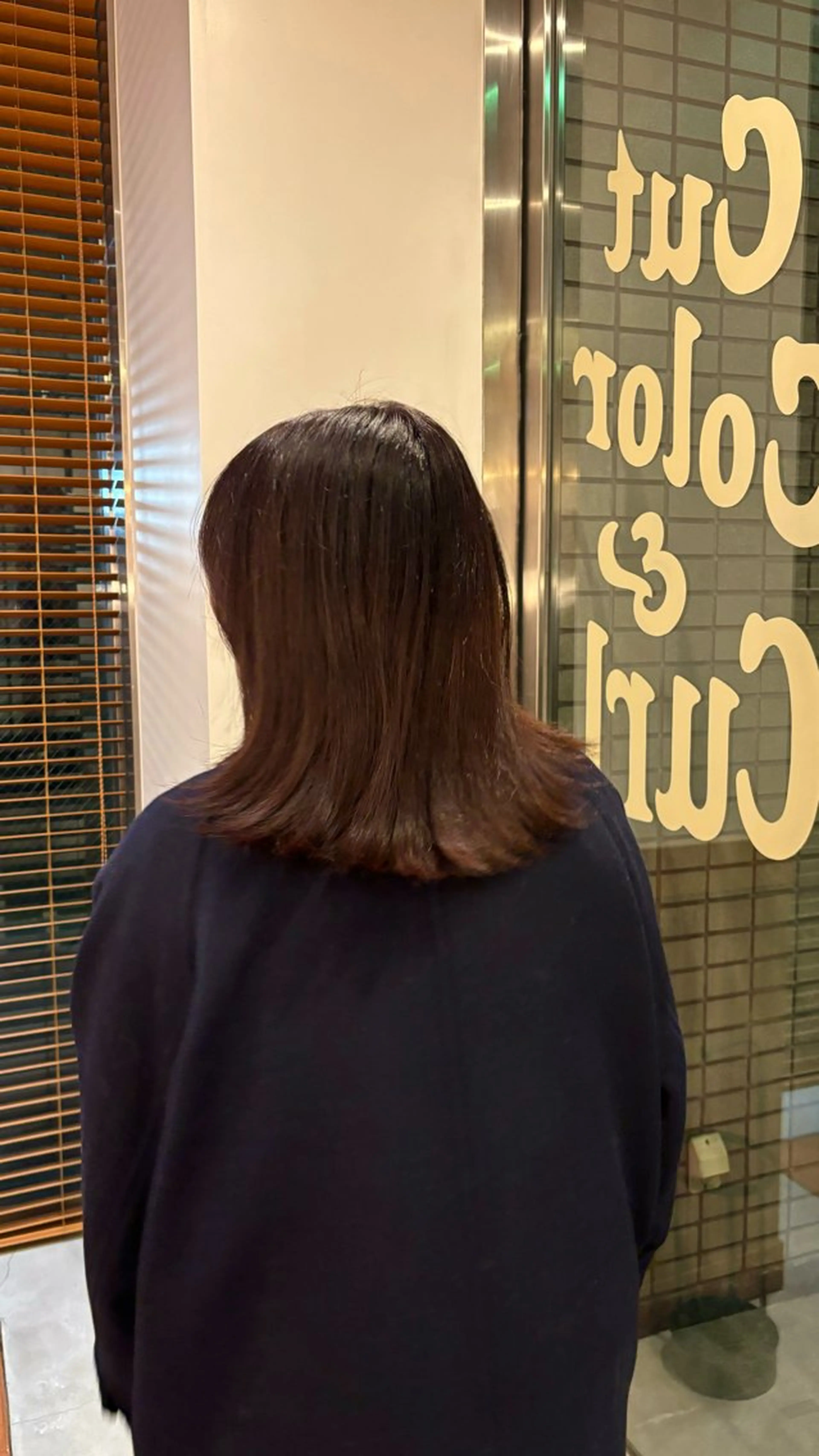 ミディアム カラー カット 縮毛矯正 トリートメント SASAnagano 堀内未梨のヘアスタイル