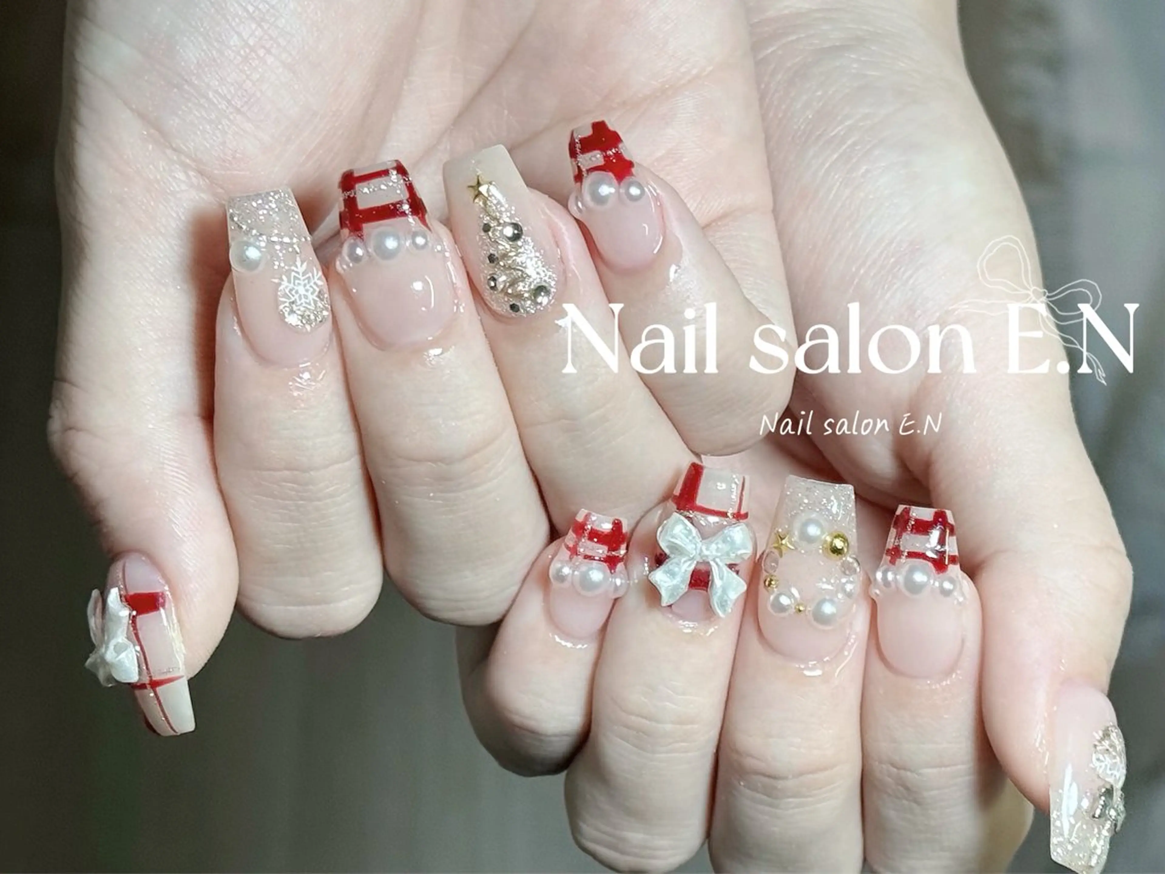 ネイル アートネイル オーロラネイル ブラウン クリアネイル フレンチネイル ハンドネイル E.N🦋 長さ出し/持ち込みのネイルデザイン