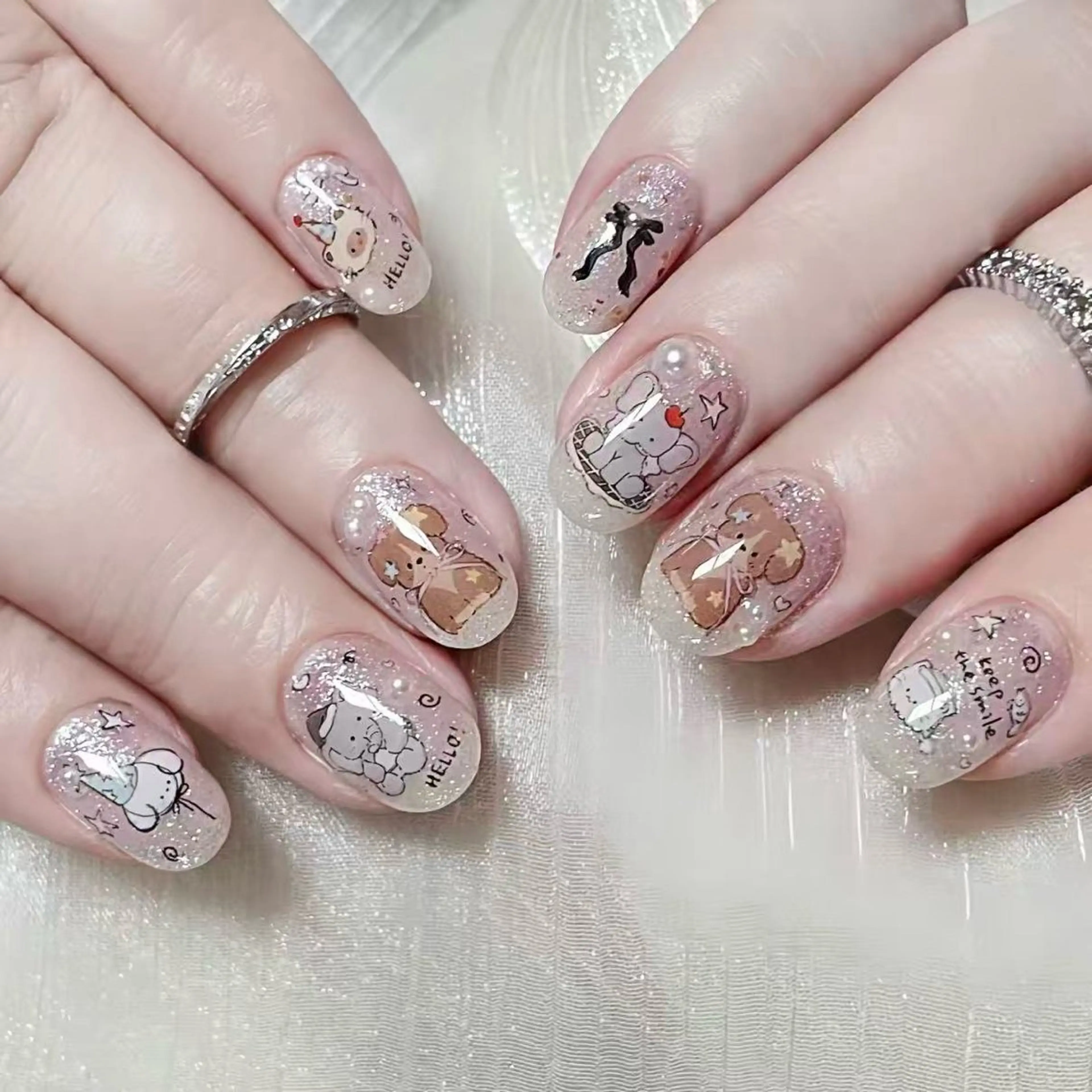 ネイル ホウ エンのネイルデザイン