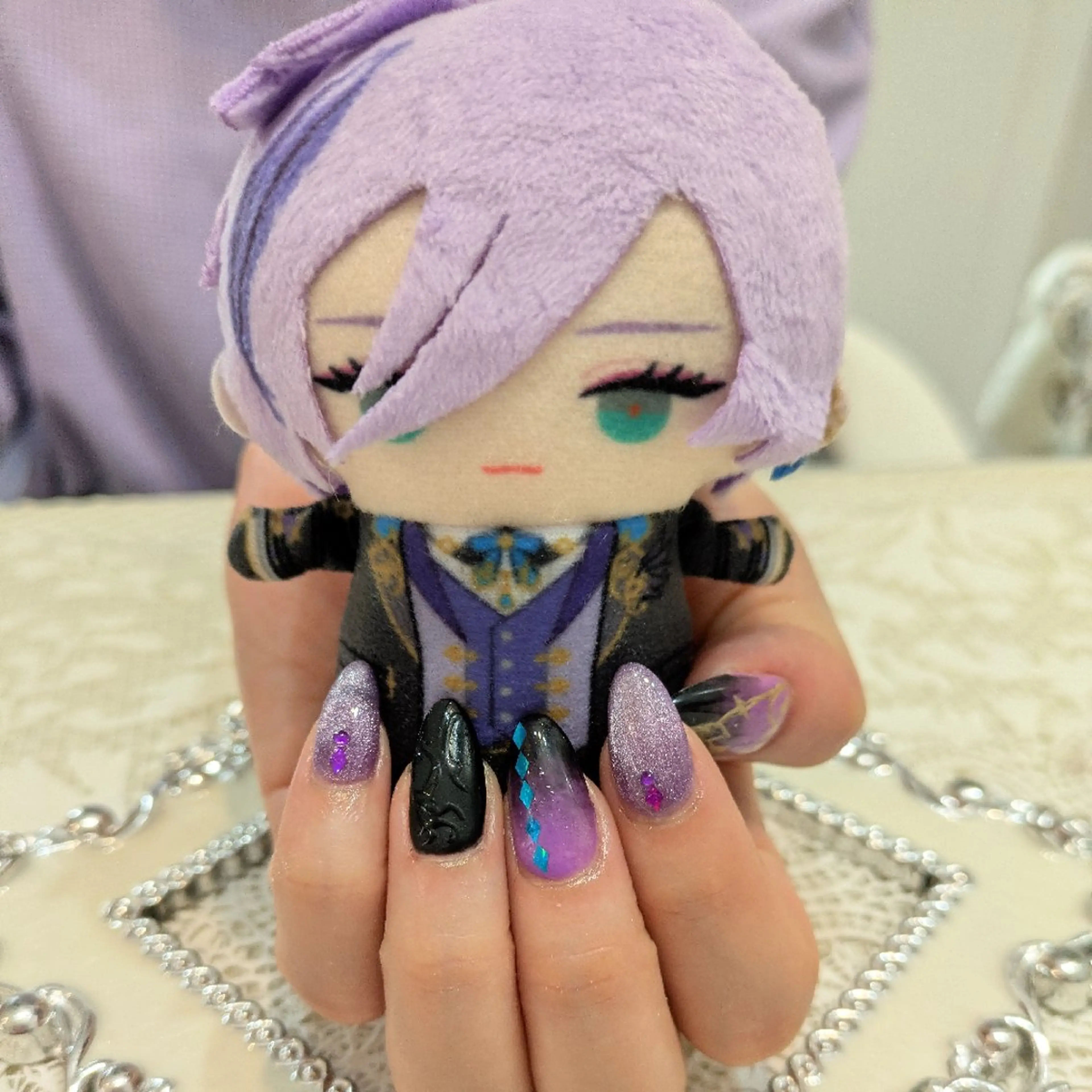 ネイル エステとネイル ローズコンフォートのネイルデザイン