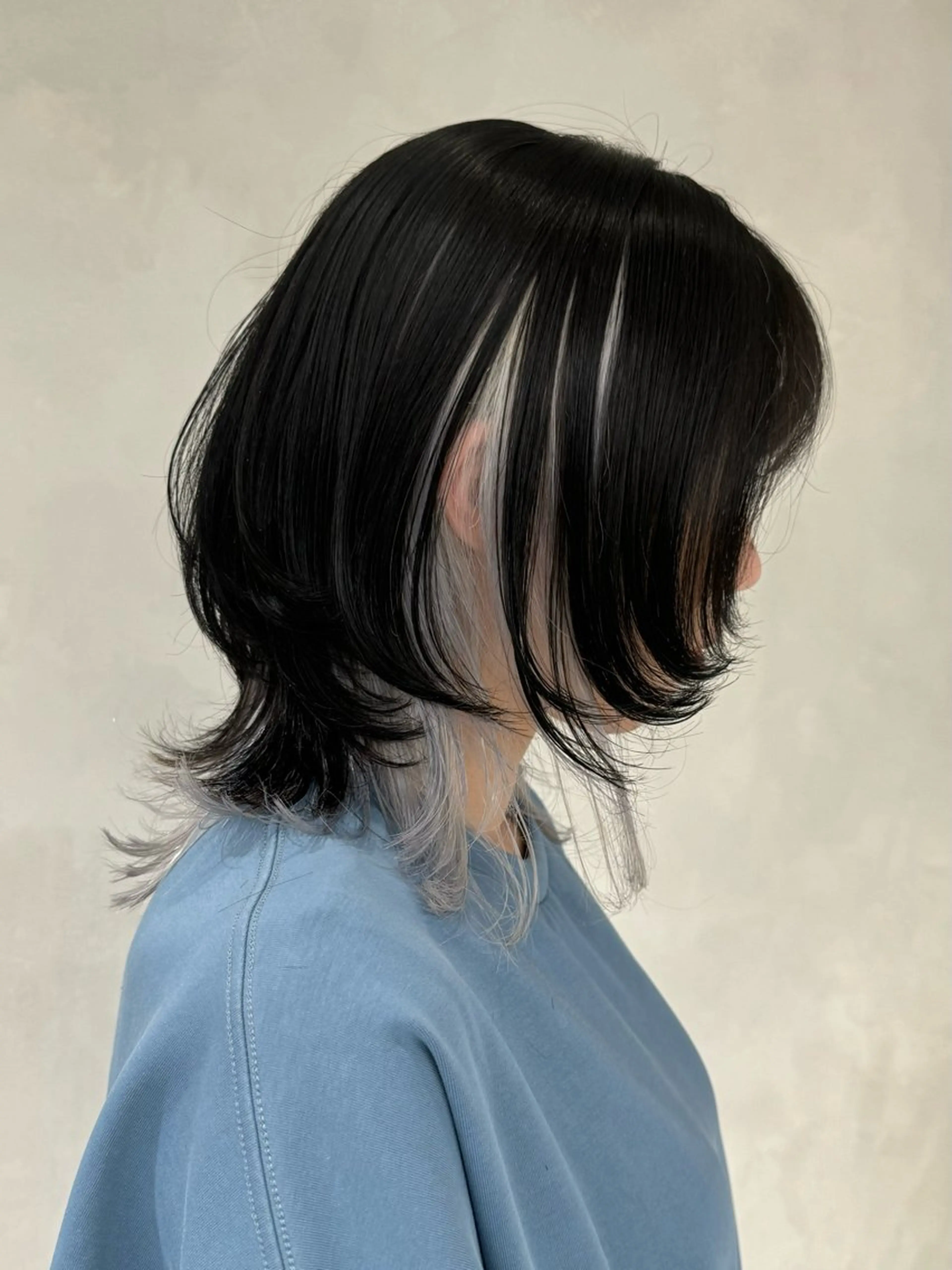 セミロング アッシュ アッシュグレー 髪質改善 タンバルモリ ヨシンモリ ヘアカラー Bob&ハイトーン 専門家CHIHIROのヘアスタイル