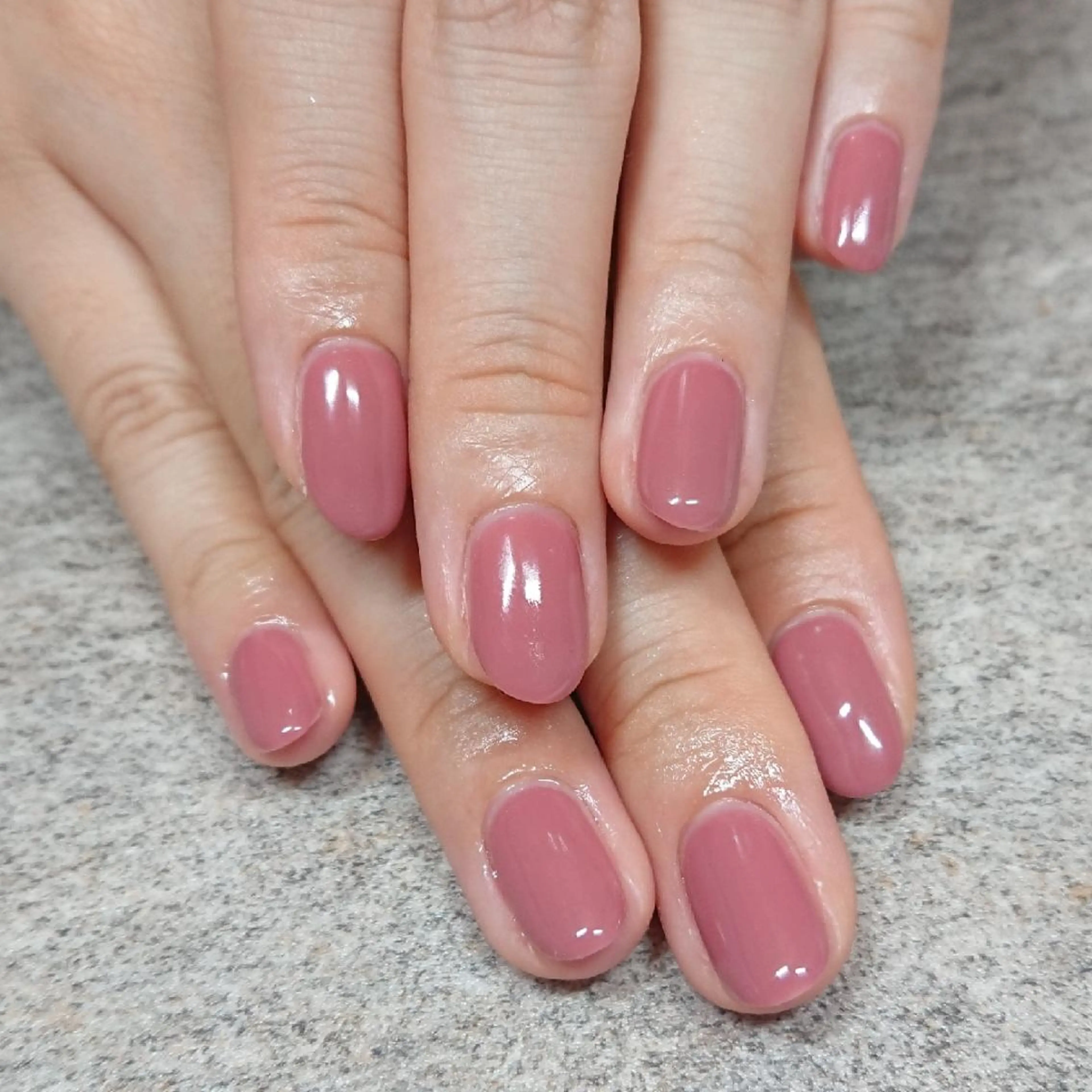 ネイル ジェヌインネイル 河内のネイルデザイン