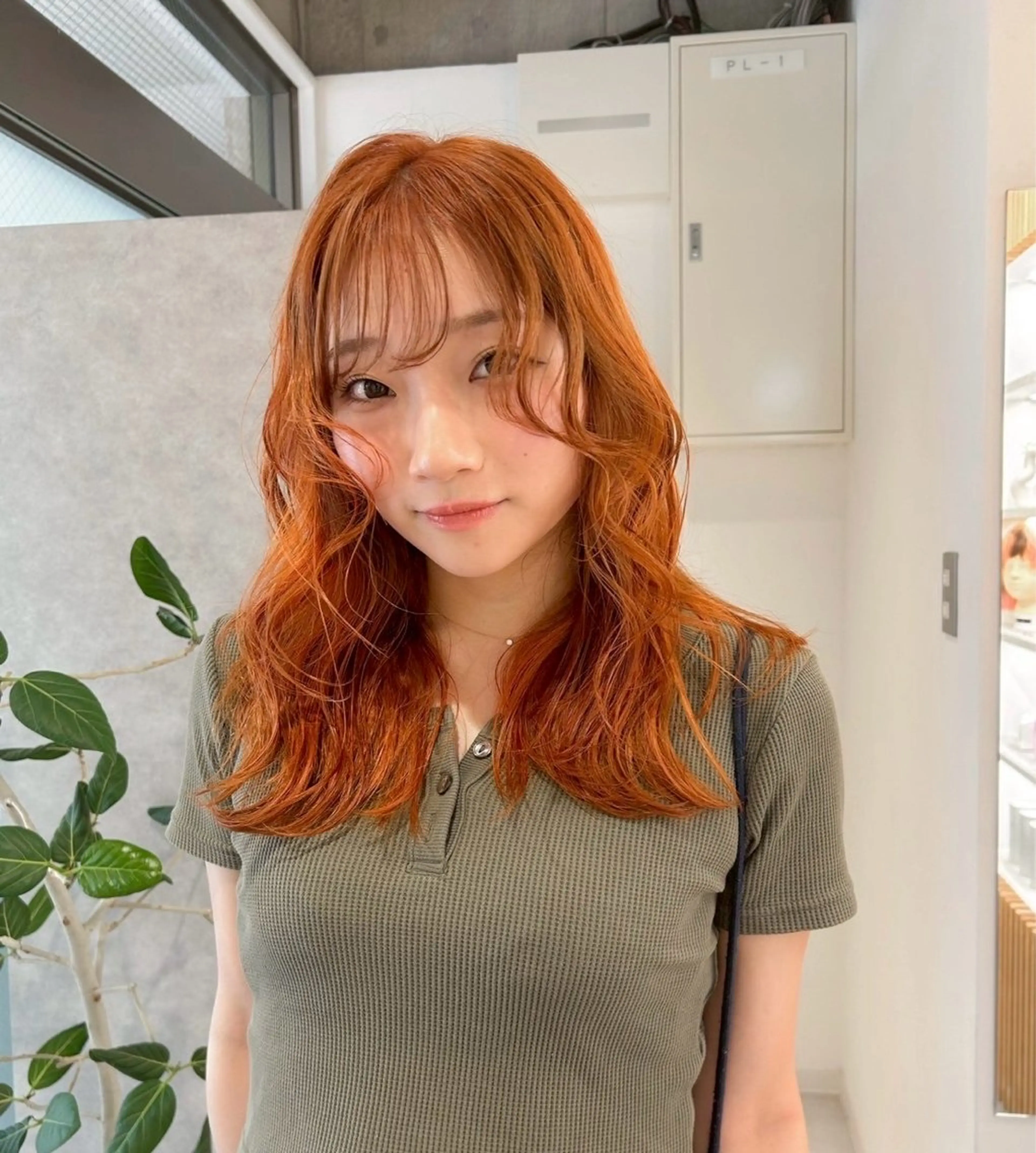 セミロング カラー moon/髪質改善/ ブリーチ/レイヤー☪のヘアスタイル