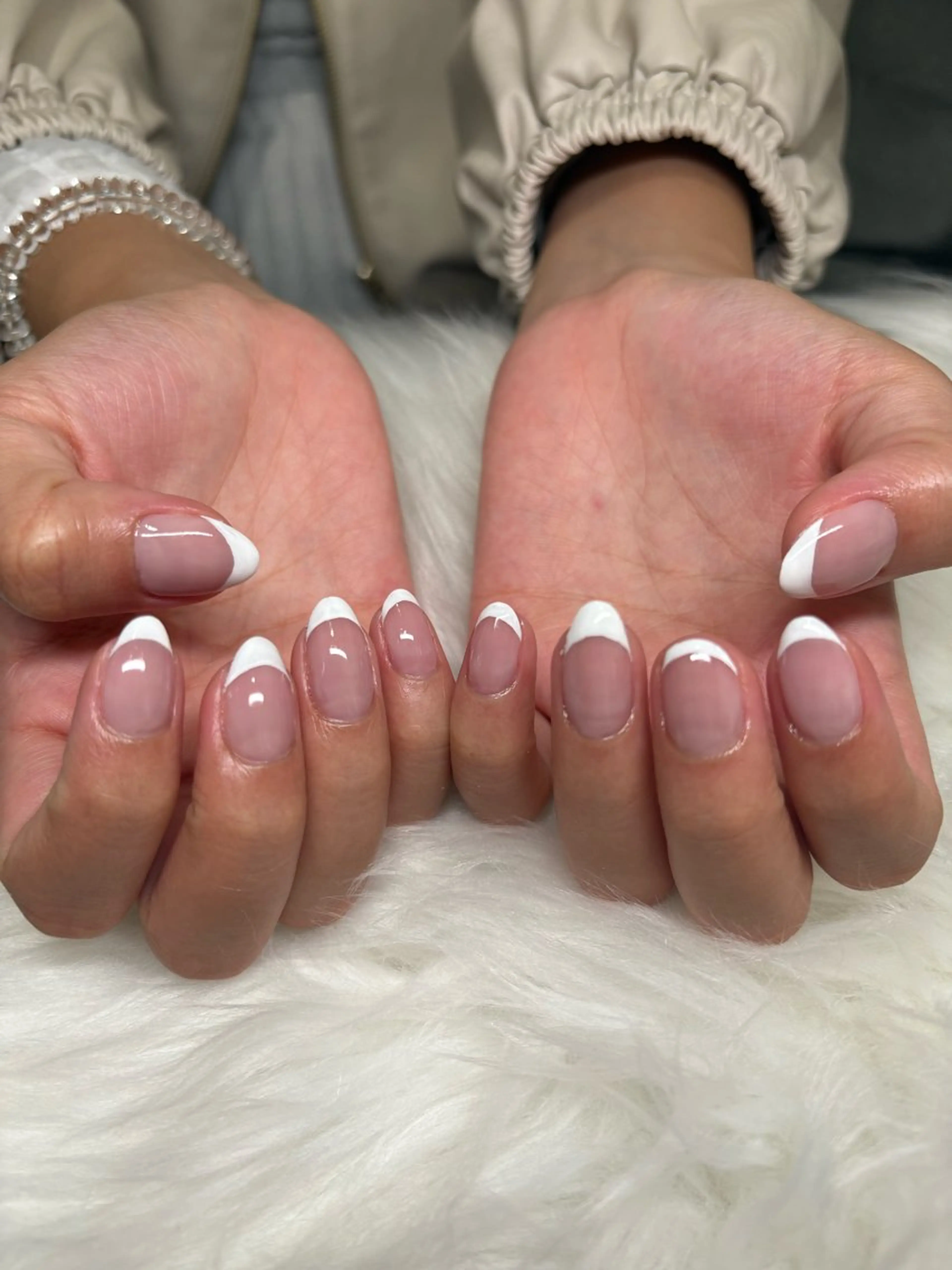 ‹オフなし›フレンチ/オーロラミラー💅🩷の写真
