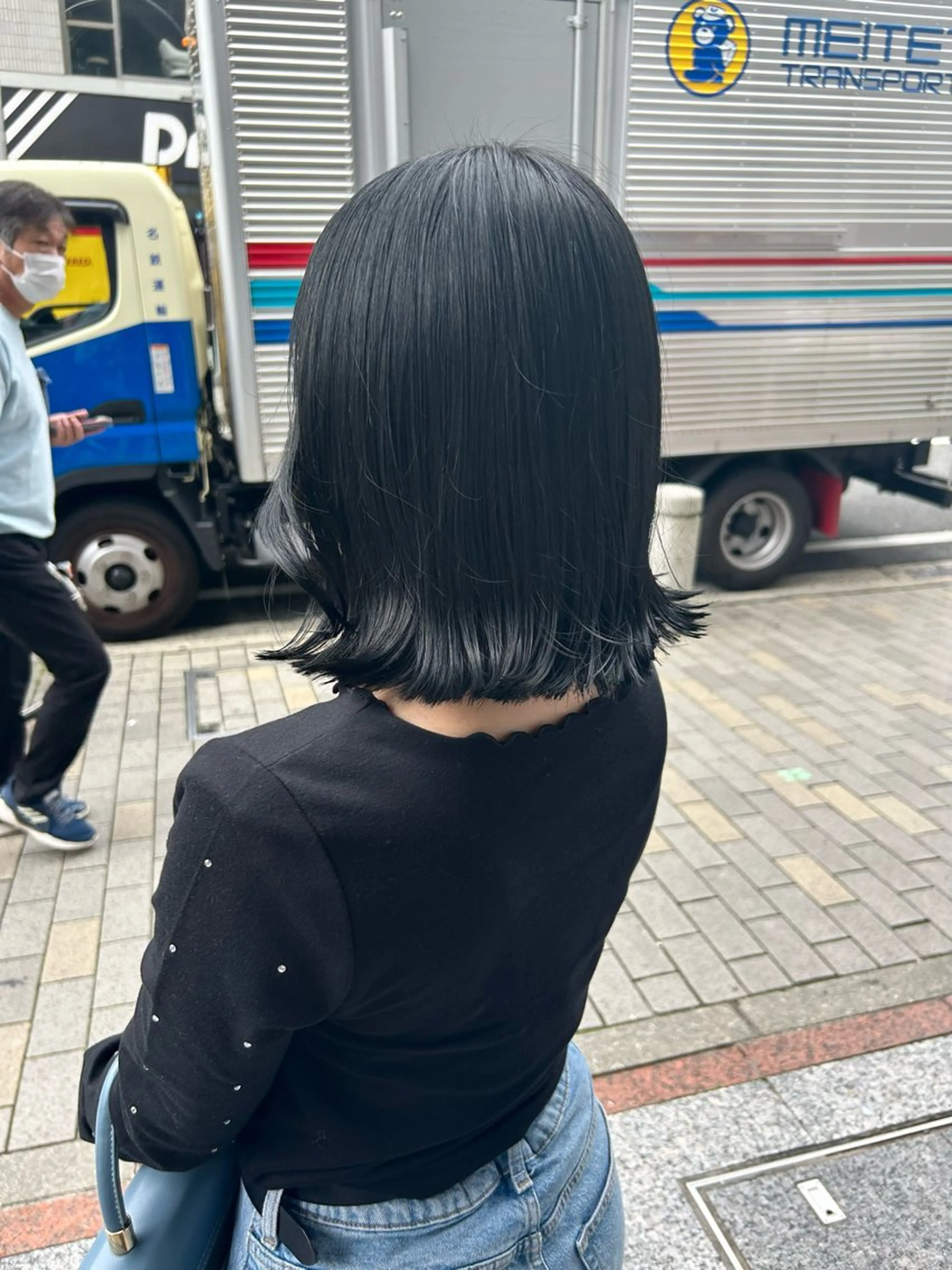ミディアム stylist 倉本恋のヘアスタイル
