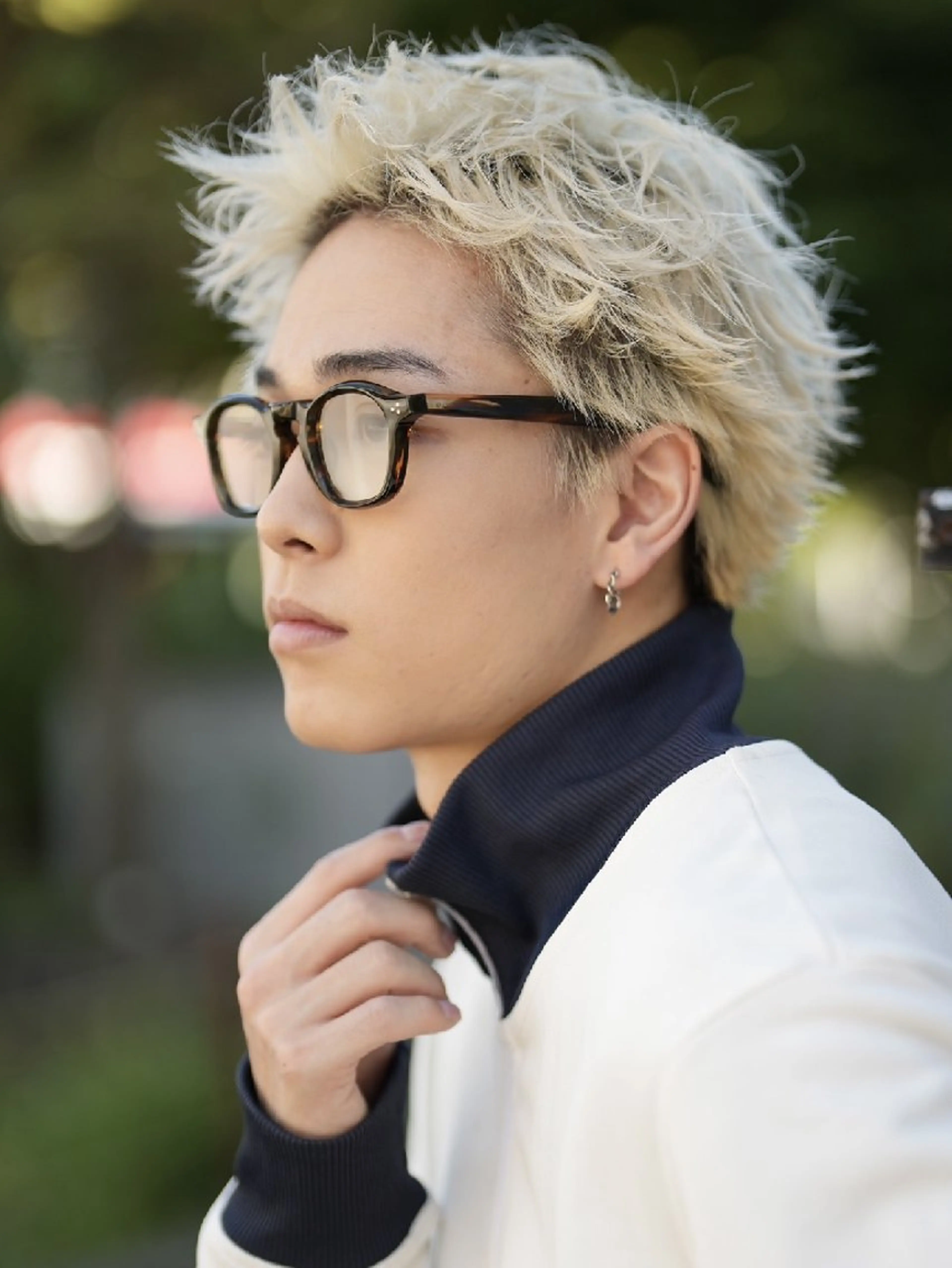 ショート 奥 孝介のヘアスタイル