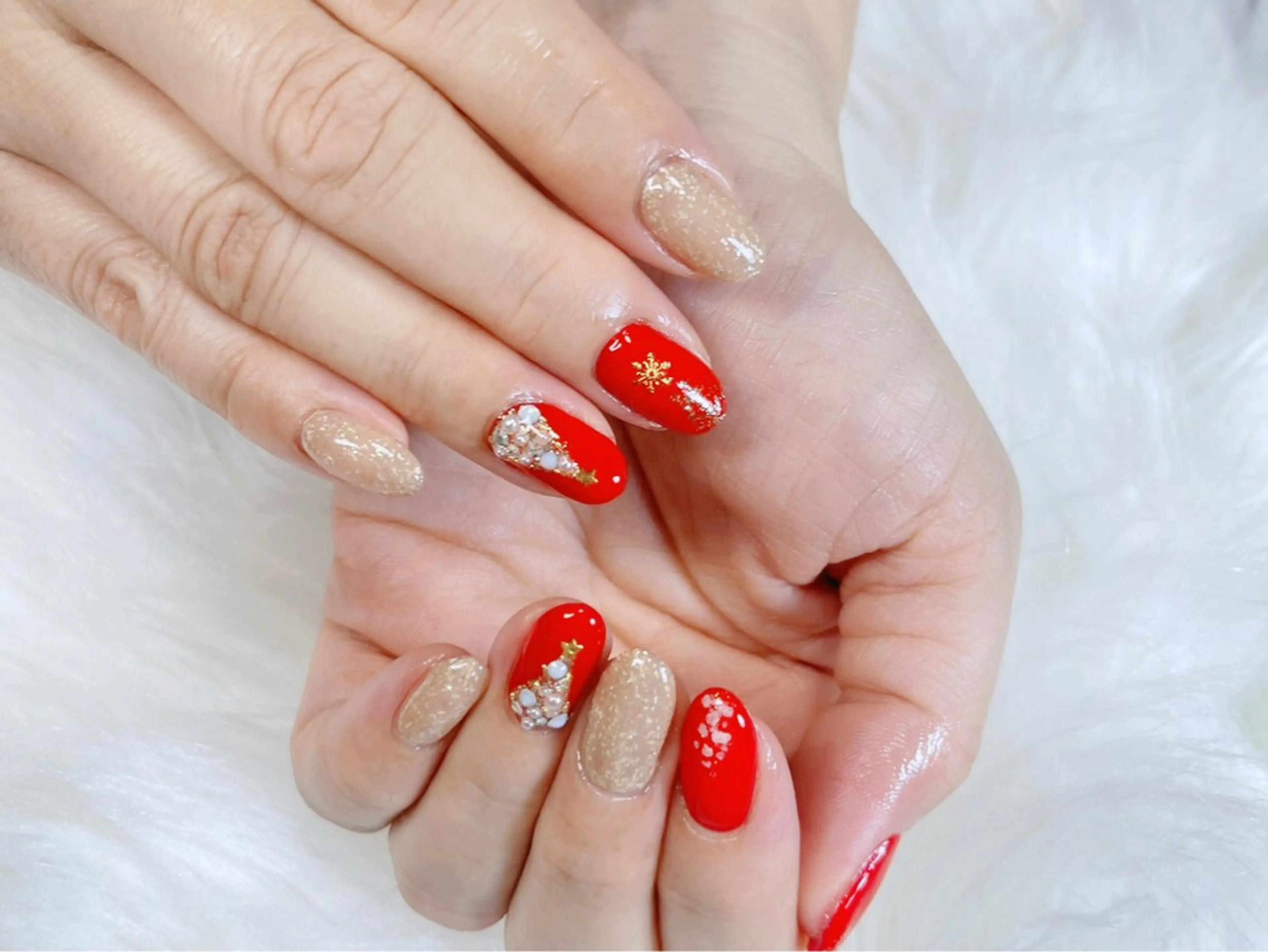 ネイル ハンドネイル エアル ネイル&アイラッシュのマツエク・マツパデザイン