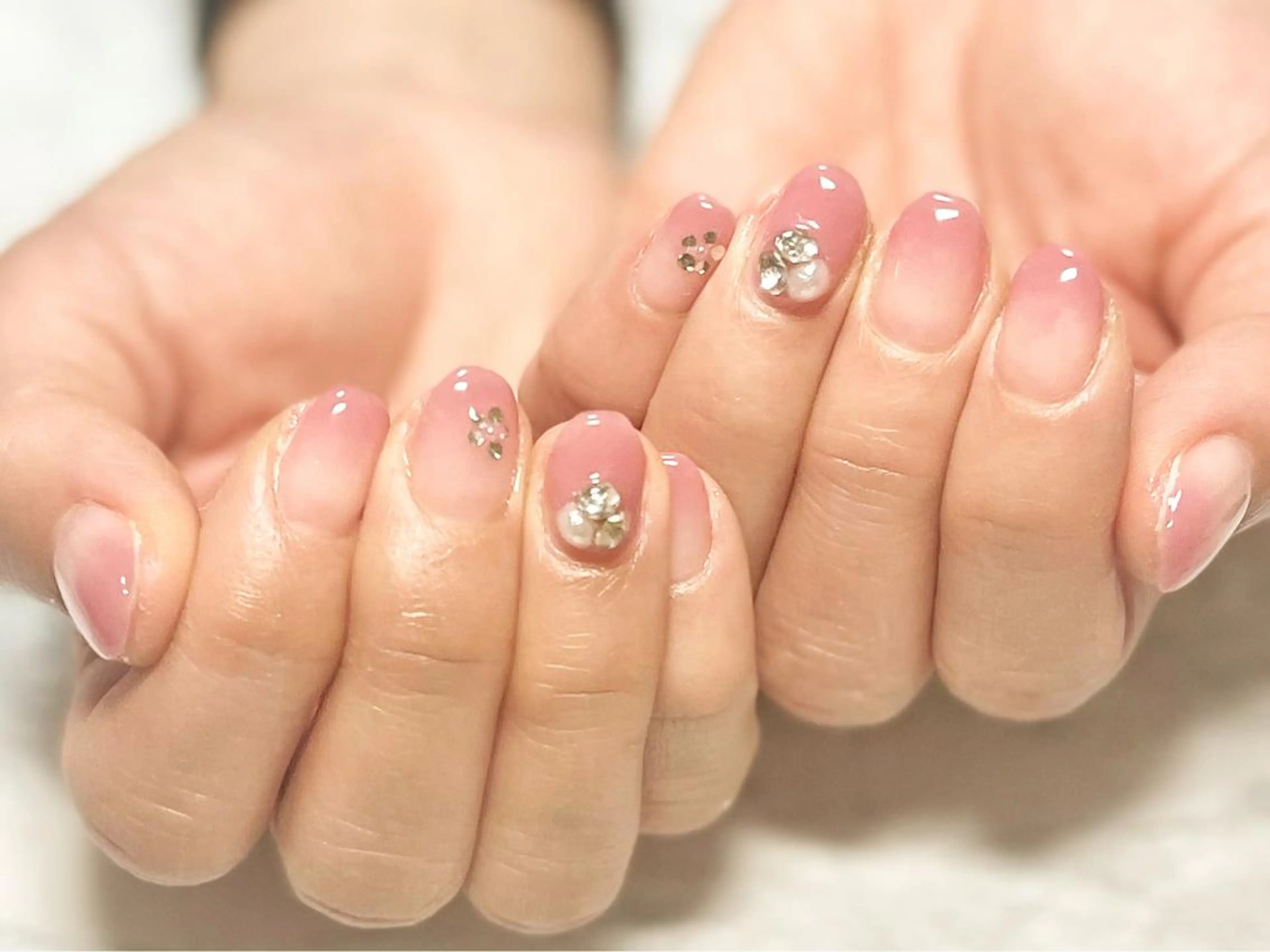 ネイル フットネイル ニュアンスネイル ピンク シンプルネイル 春ネイル nail fufla ♡yamane♡のネイルデザイン