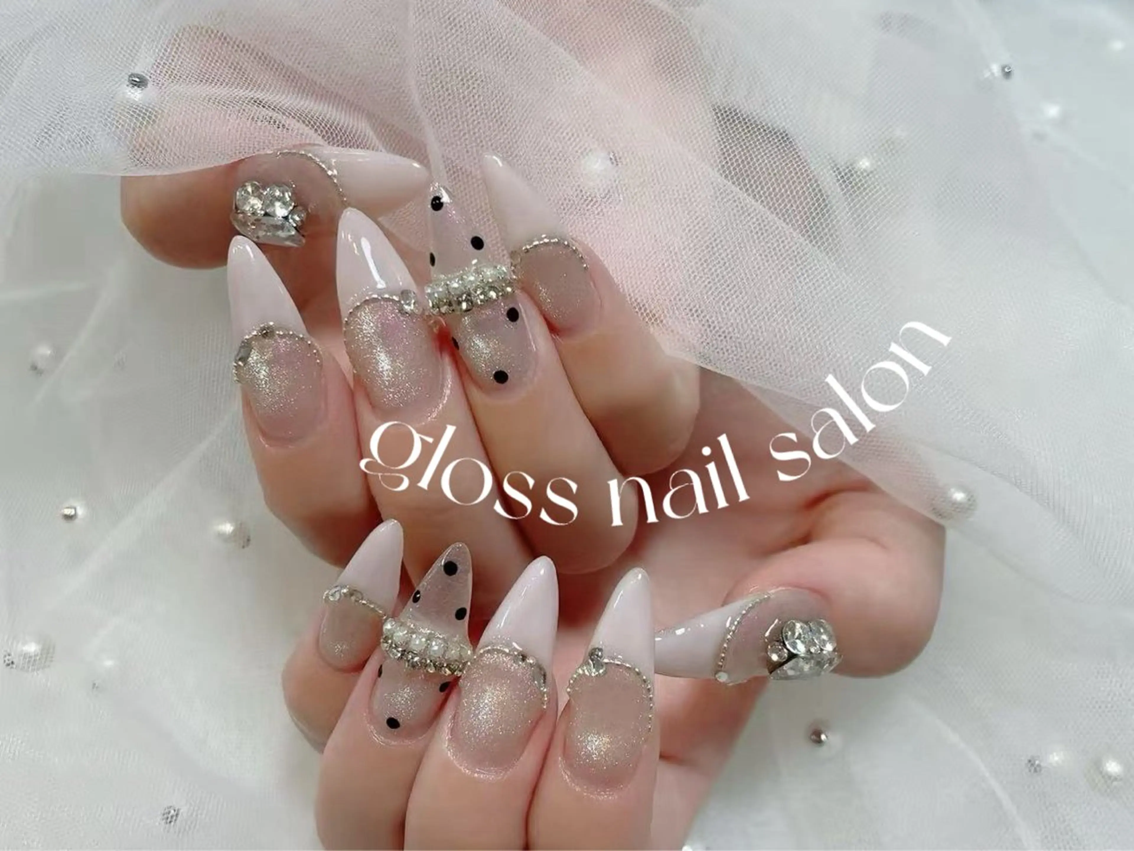 ネイル miho🍎 Gloss nailのネイルデザイン