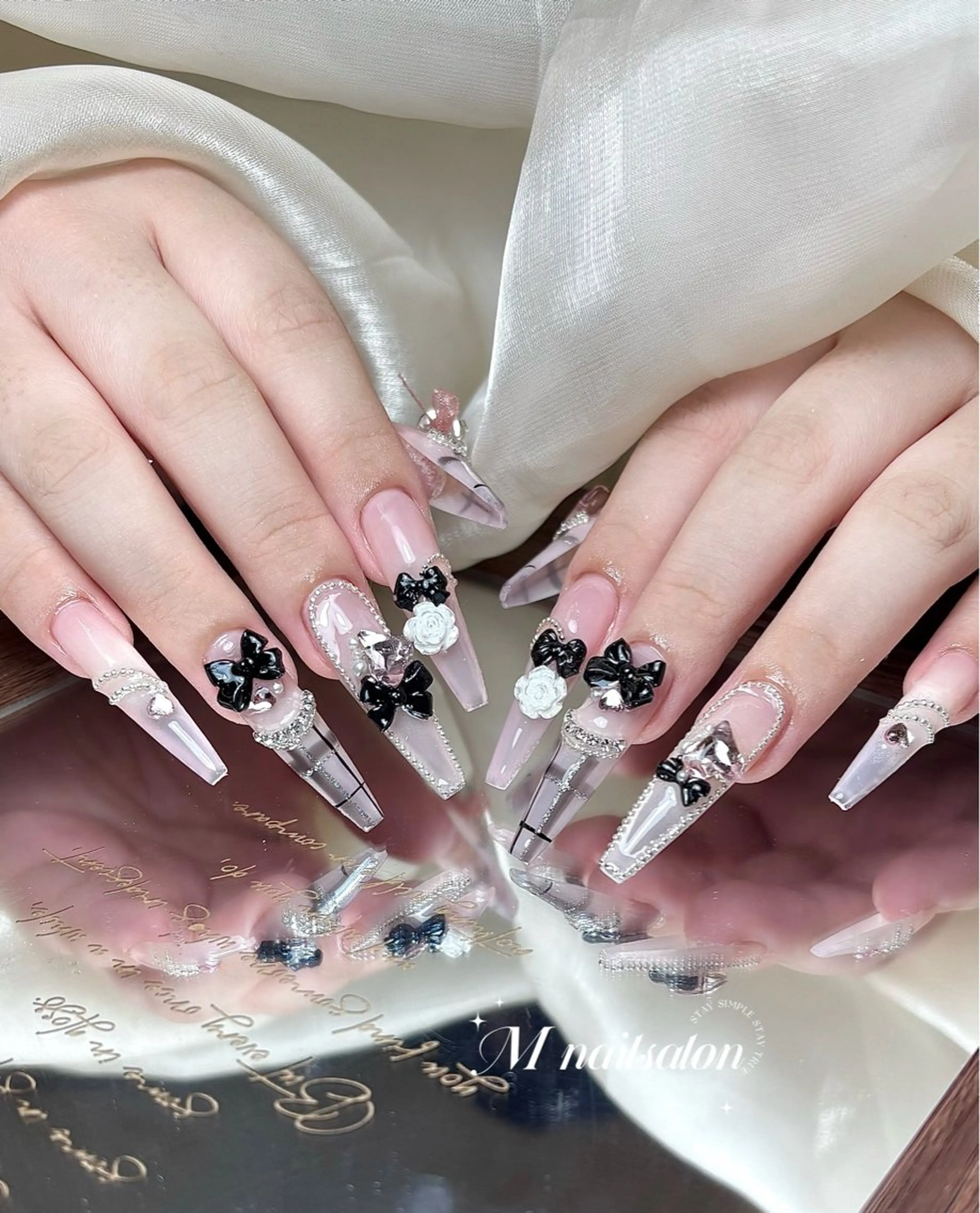 ネイル M🌷nail 長さだし専門店のネイルデザイン