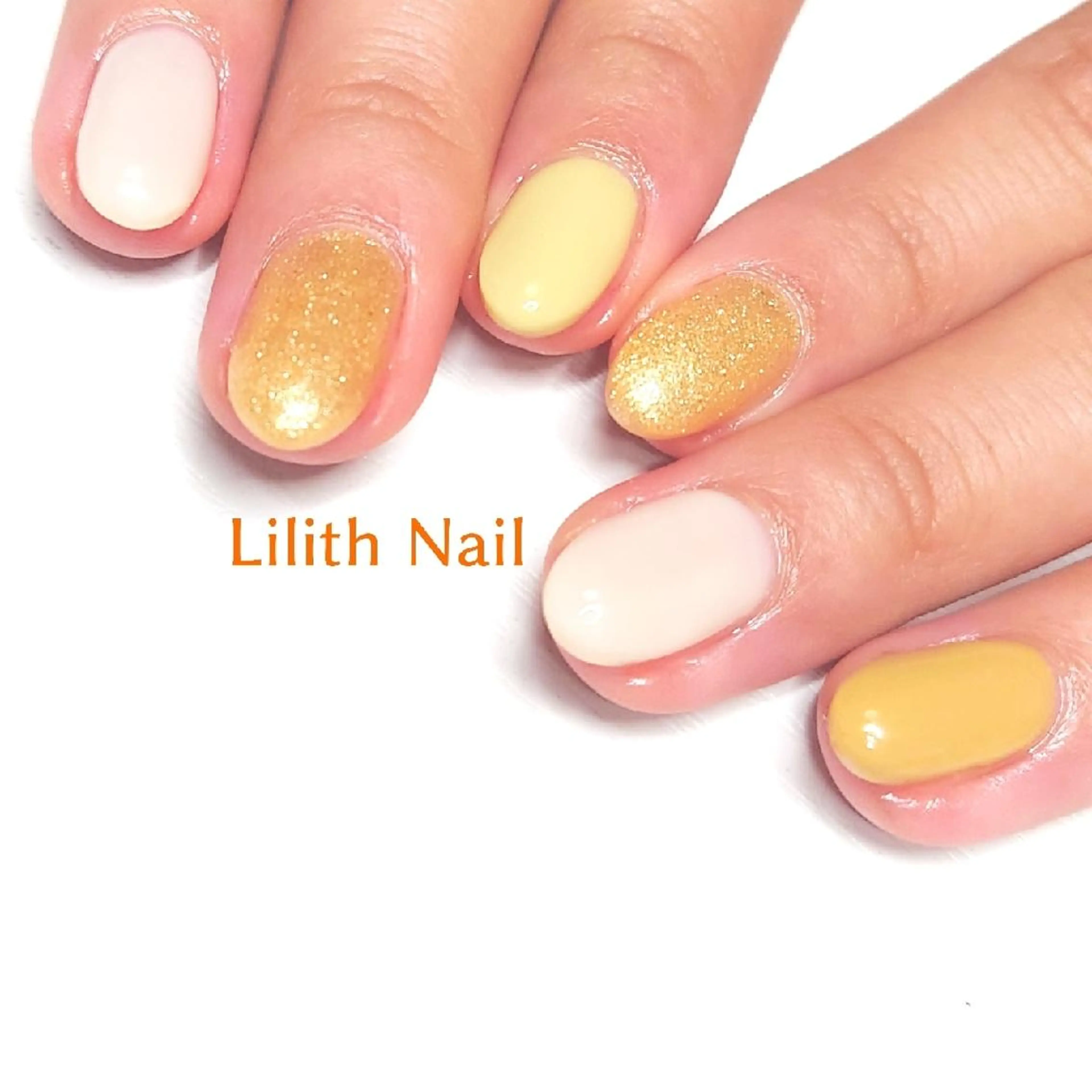 ネイル ラメ(グリッター) ワンカラーネイル ハンドネイル Lilith Nailのネイルデザイン