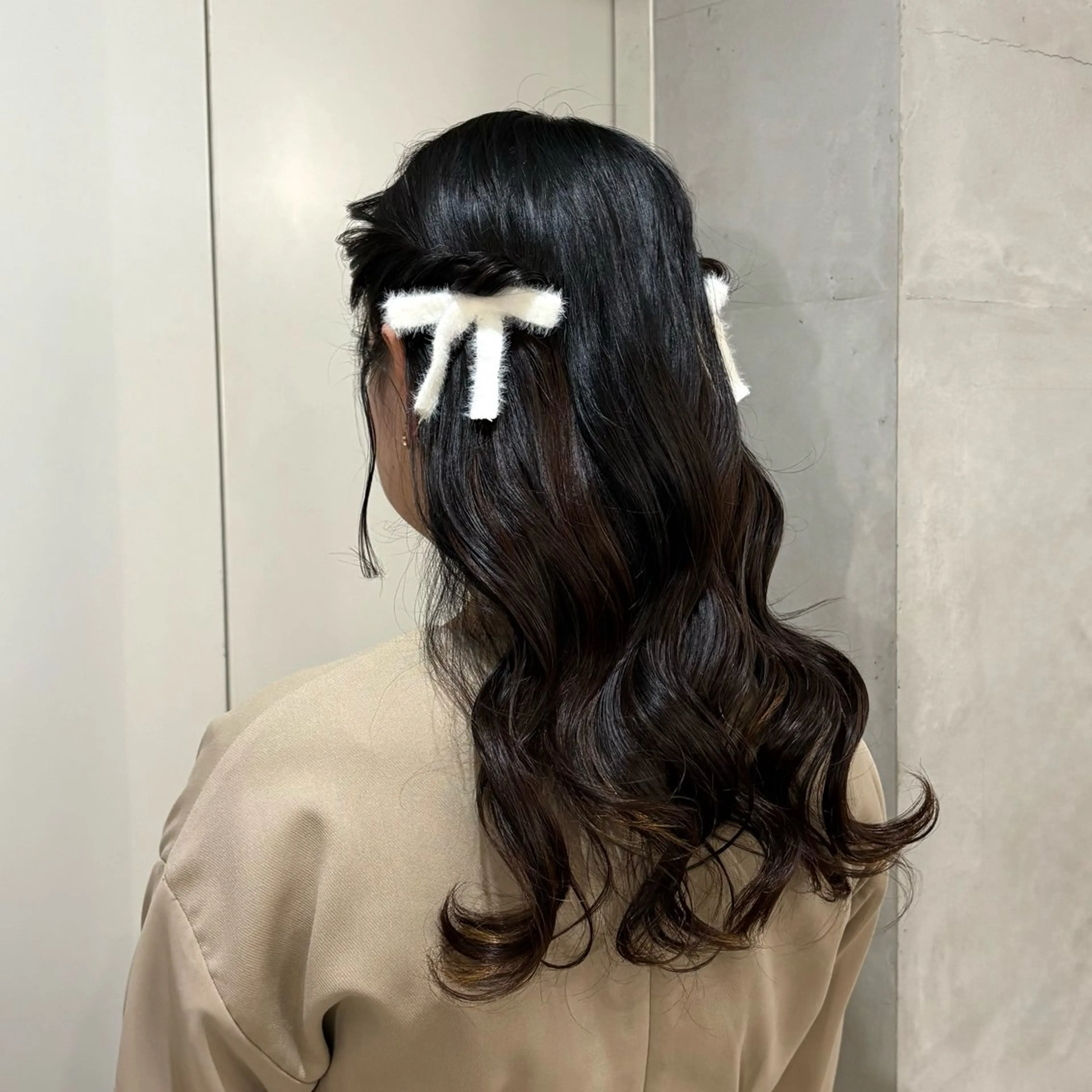 セミロング ヘアアレンジ ヘアセット 👩🏼🪄ありむら もえ/京都駅🍐のヘアスタイル