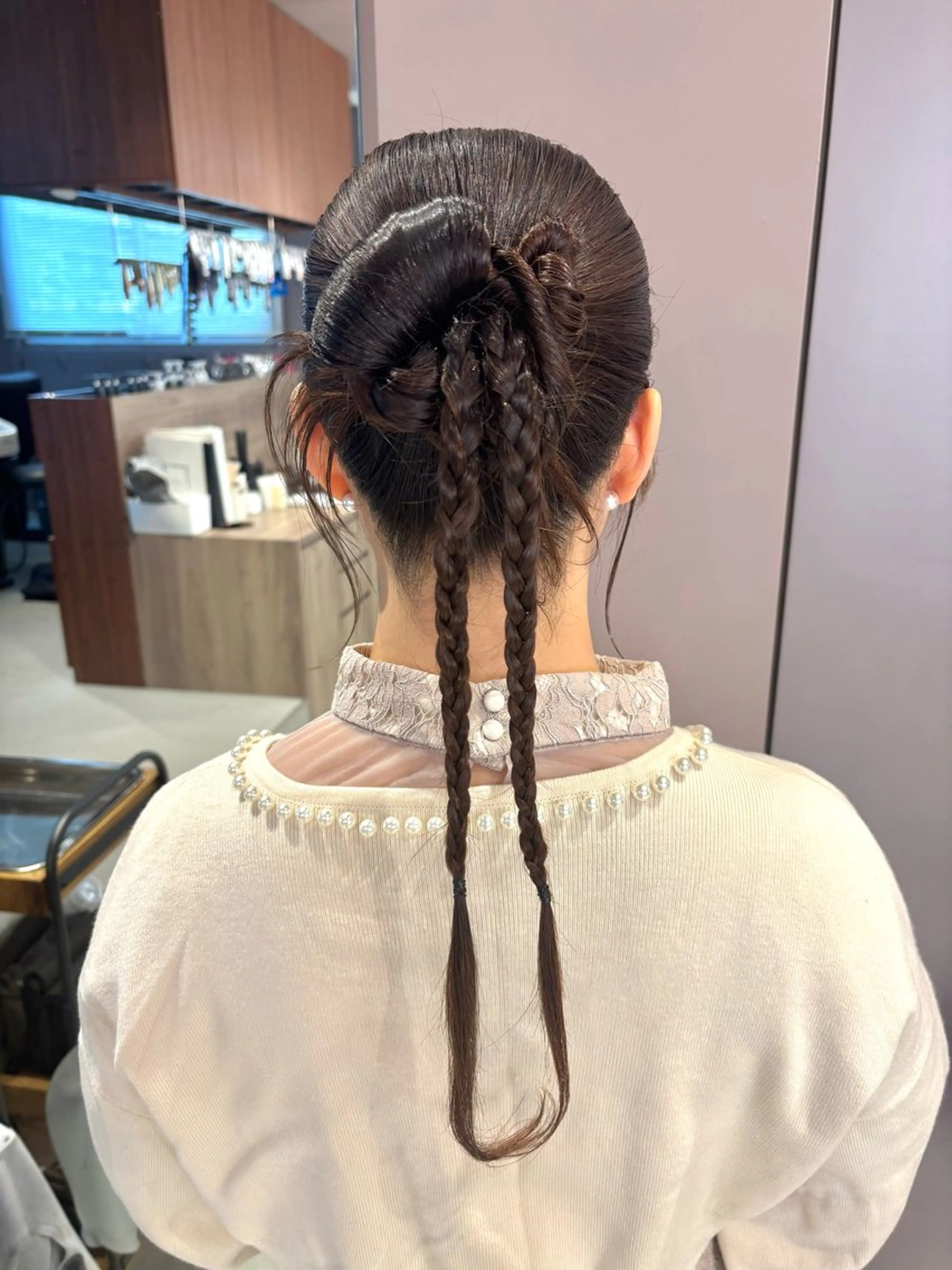 セミロング ヘアアレンジ ヘアセット 🎼レイヤー/透明感 カラー/nene♬のヘアスタイル