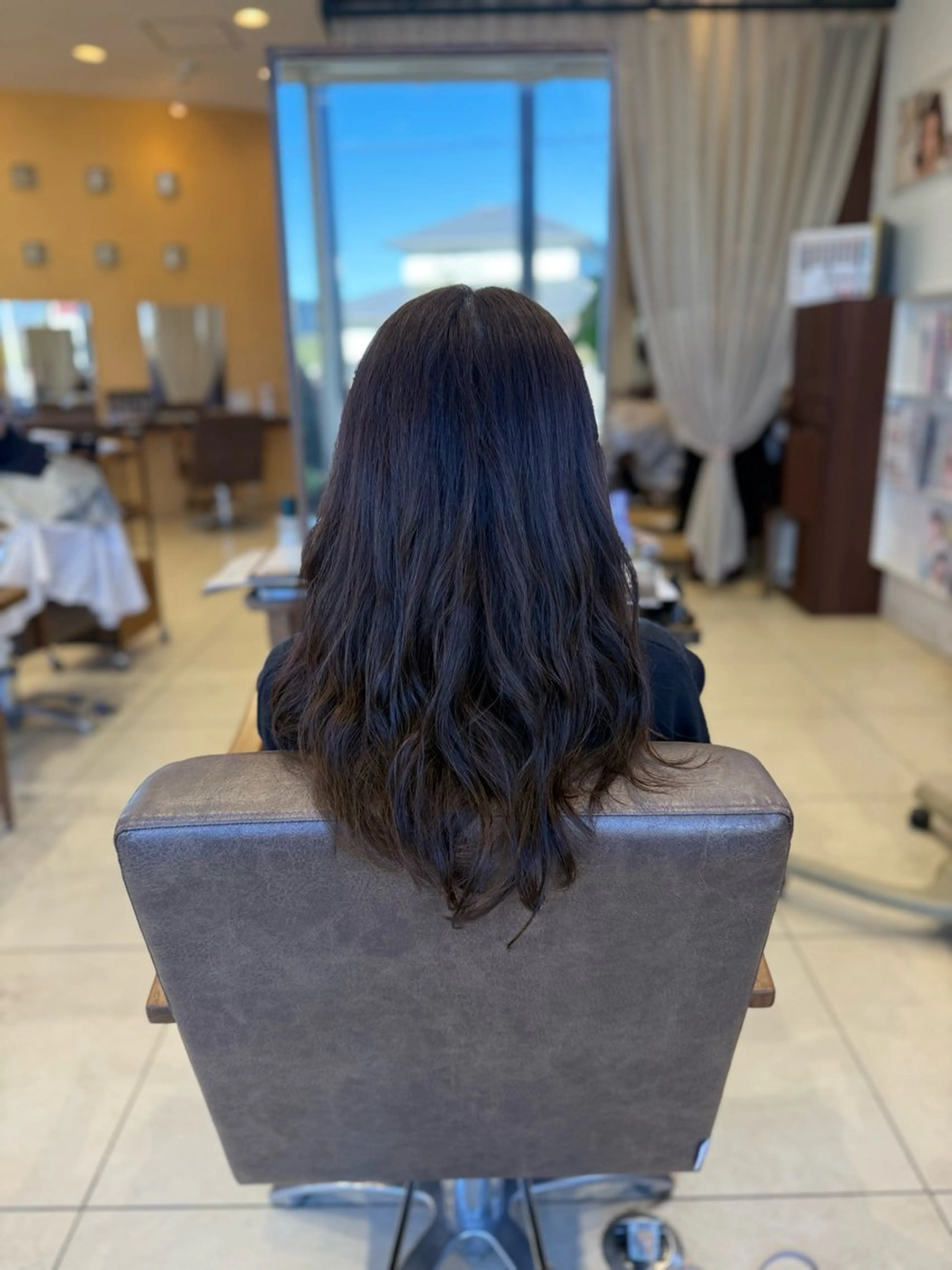 ロング パーマ 竹内帆希/縮毛矯正 /デザインカラーのヘアスタイル