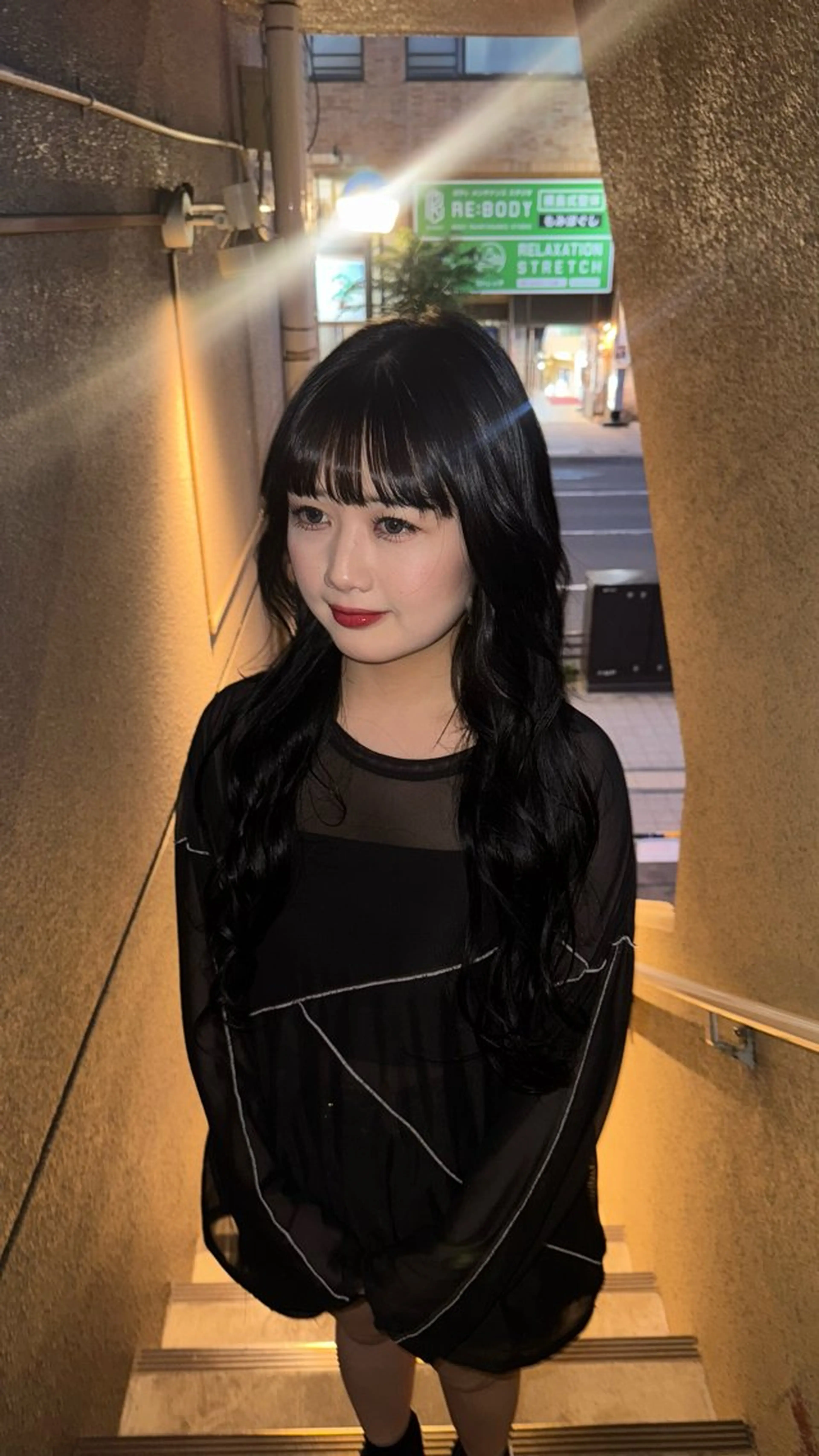 カラー ブリーチ 澁谷 咲映のヘアスタイル