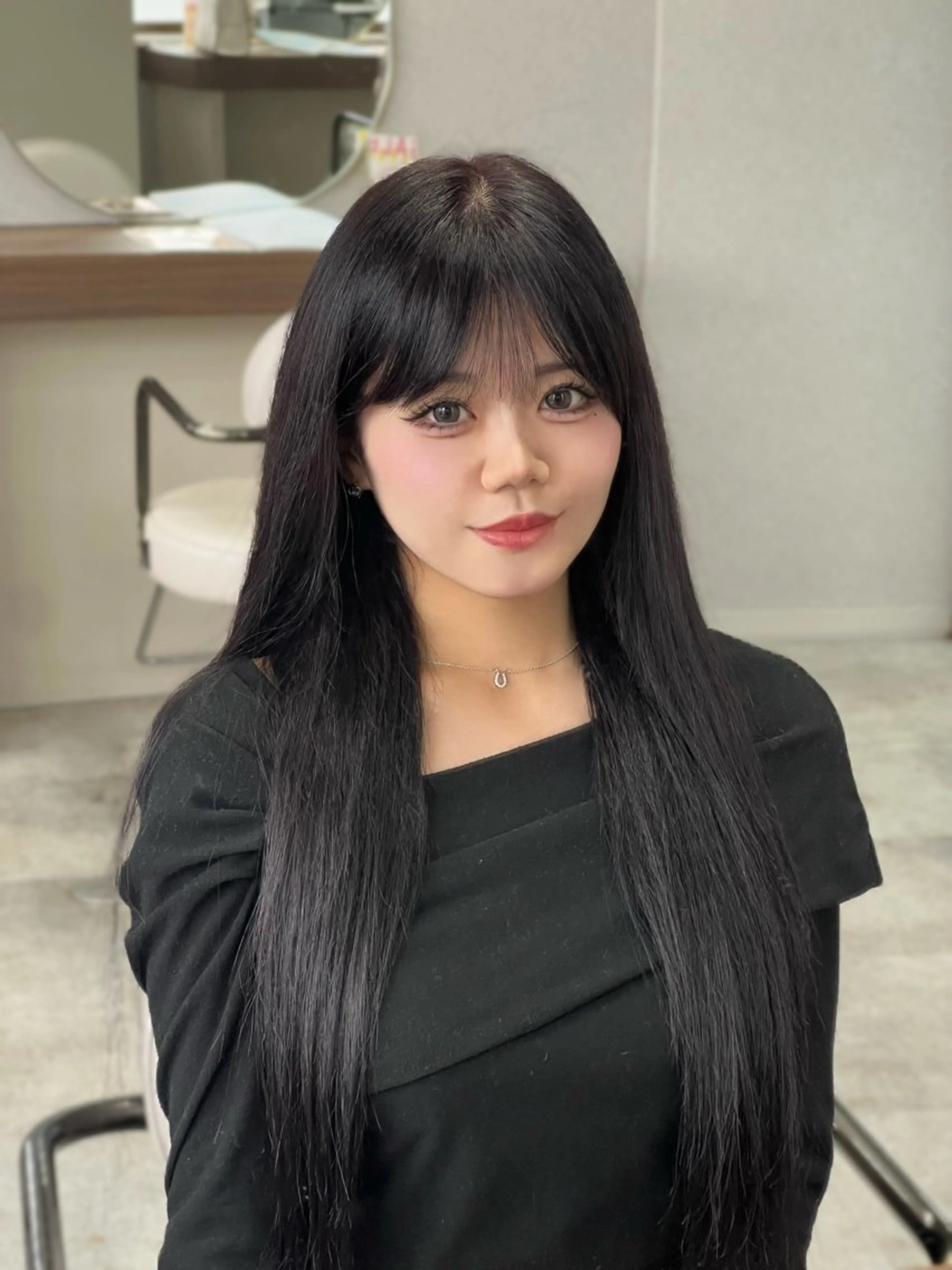 ロング カラー 黒髪 パープルカラー パープルブラック ヘアカラー saya🍀/透明感 カラー/ヘアセットのヘアスタイル