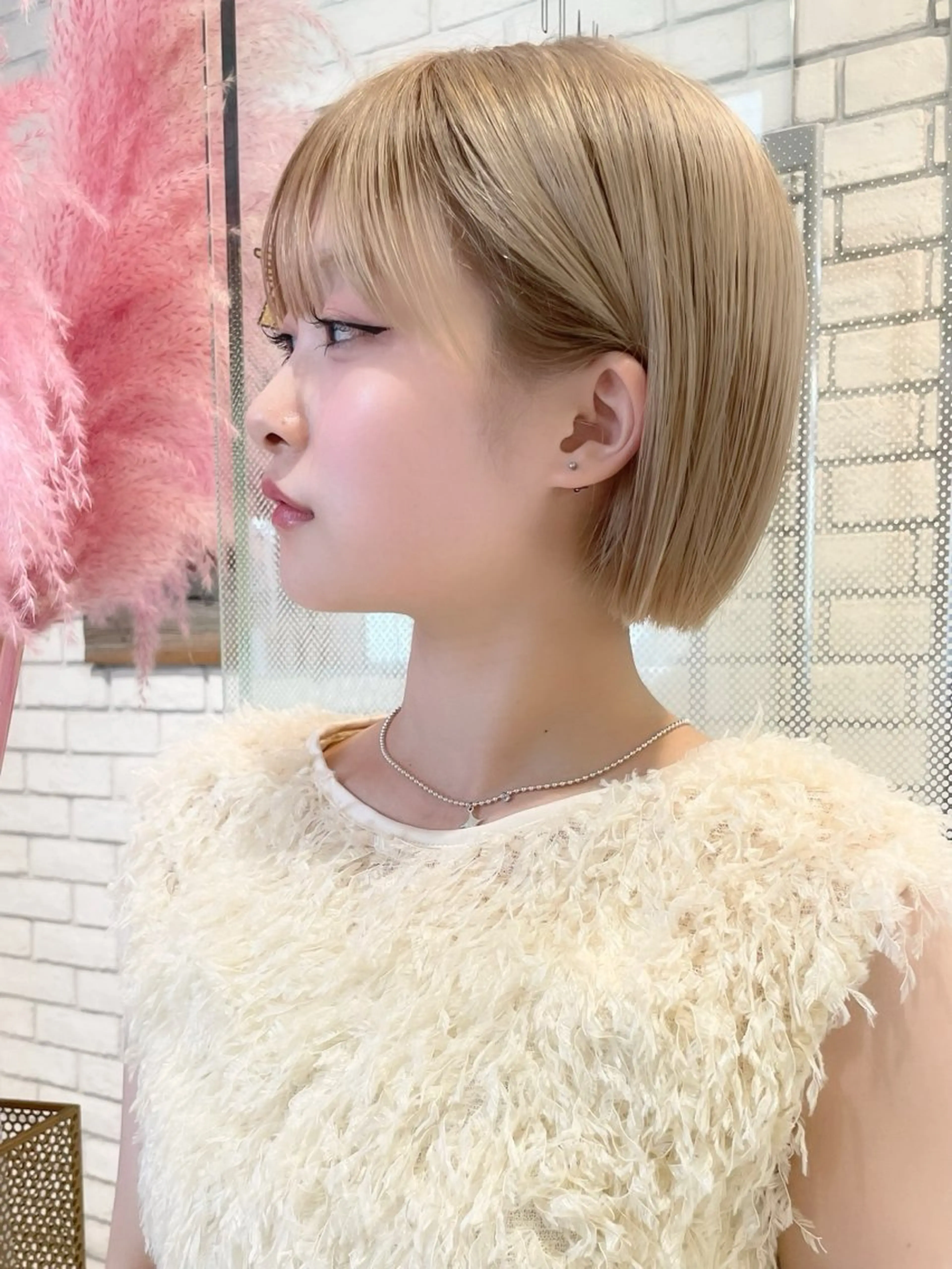 ショート 切りっぱなしボブ ボブ ボブ/デザインカラー /表参道/新井美有紀のヘアスタイル